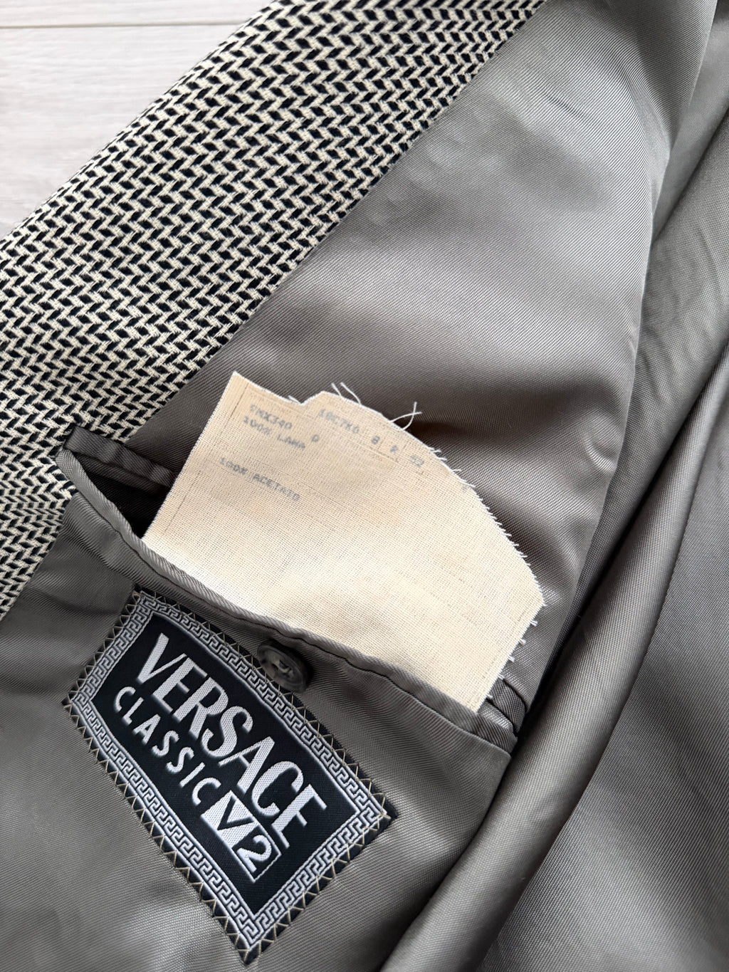 Versace 1990s Peaked Lapel Double Breasted Textured Wool Sport Jacket Blazer Grey - Size XL