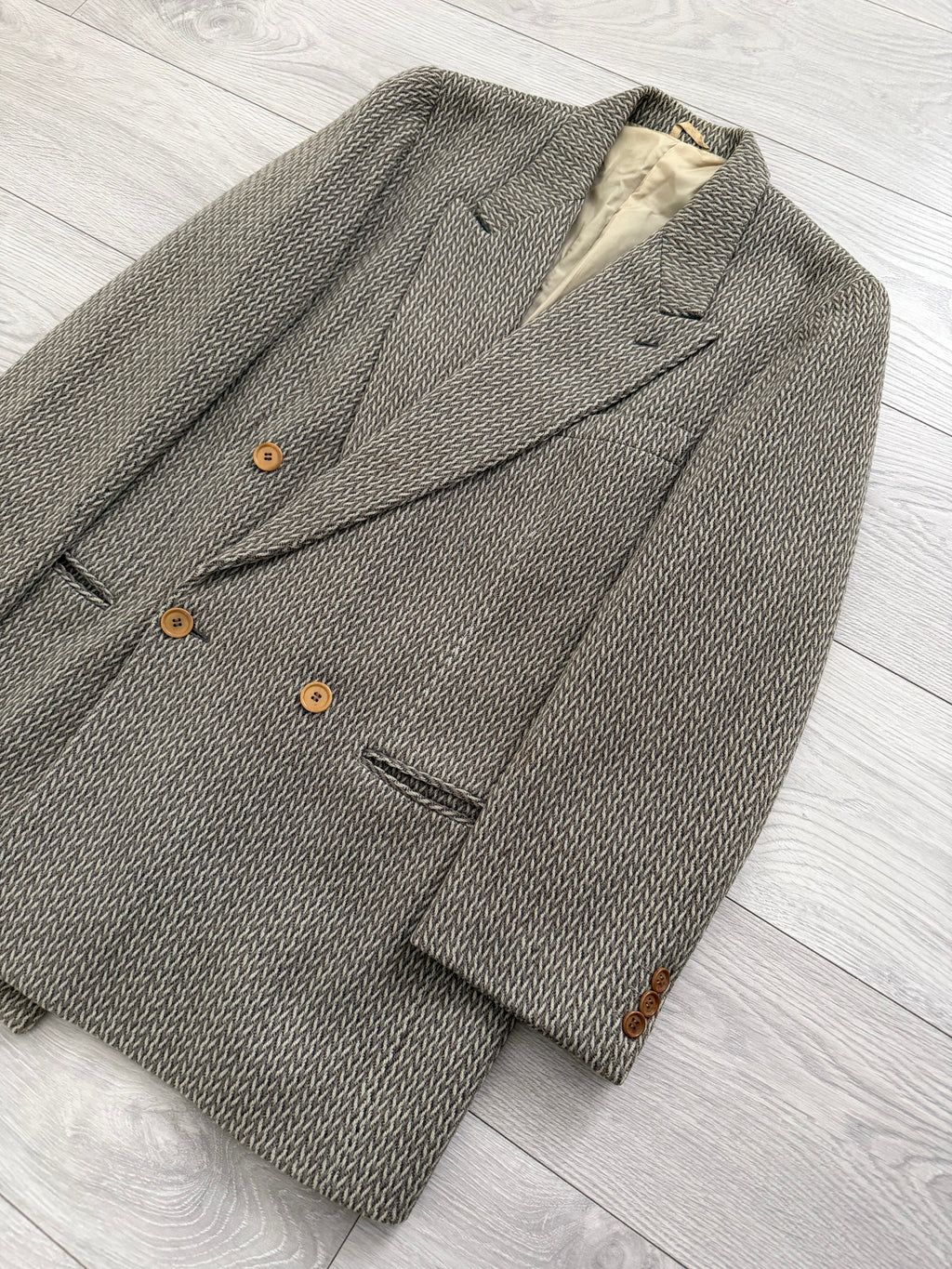 Giorgio Armani Black Label 1990s Peaked Lapel Double Breasted Textured Wool Sport Jacket Blazer - Size M