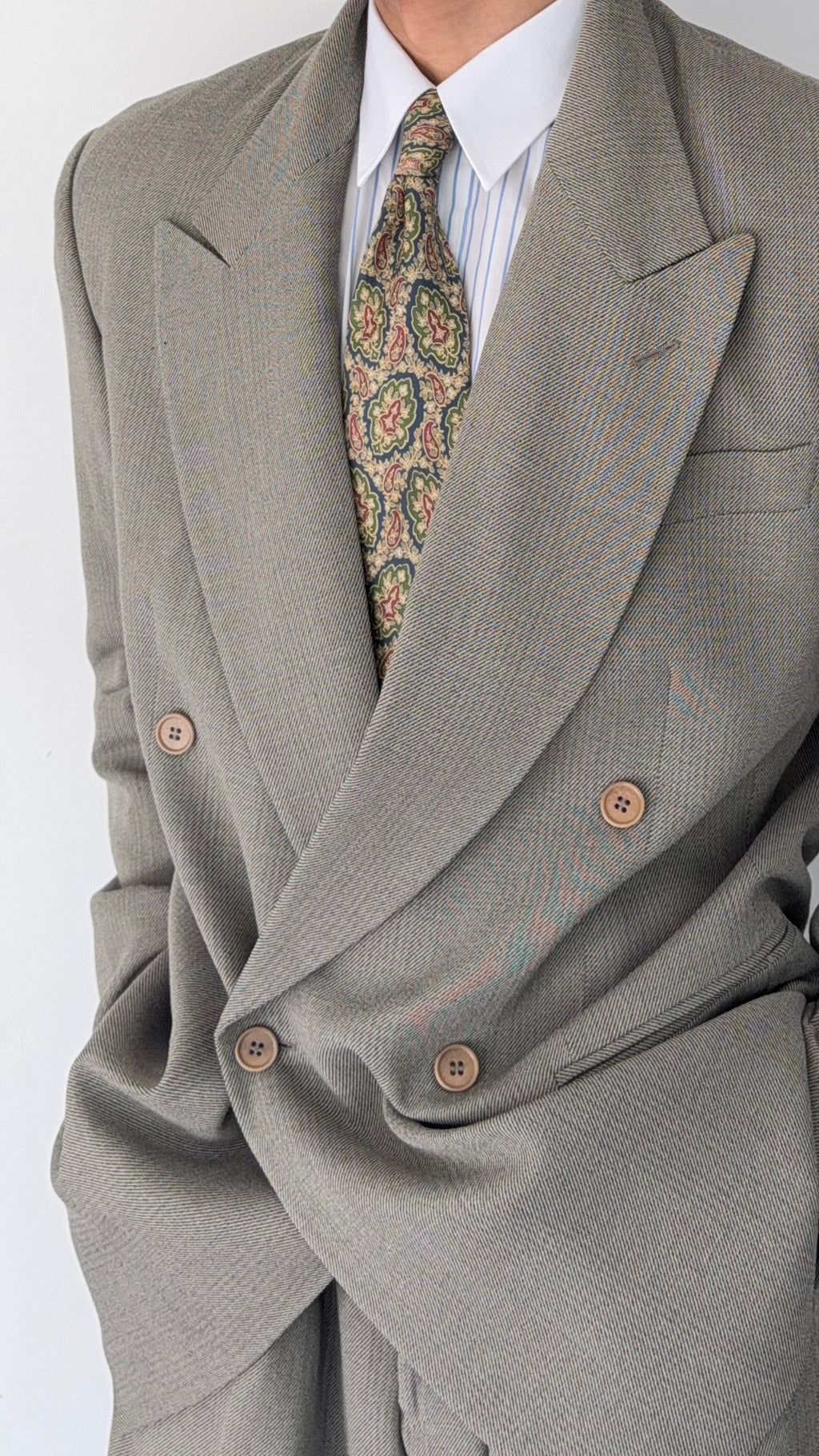 Emporio Armani 1990s Peaked Lapel Double Breasted Double-Pleated Wool Blend Suit Taupe Beige - Size L Jacket / 33" Waist
