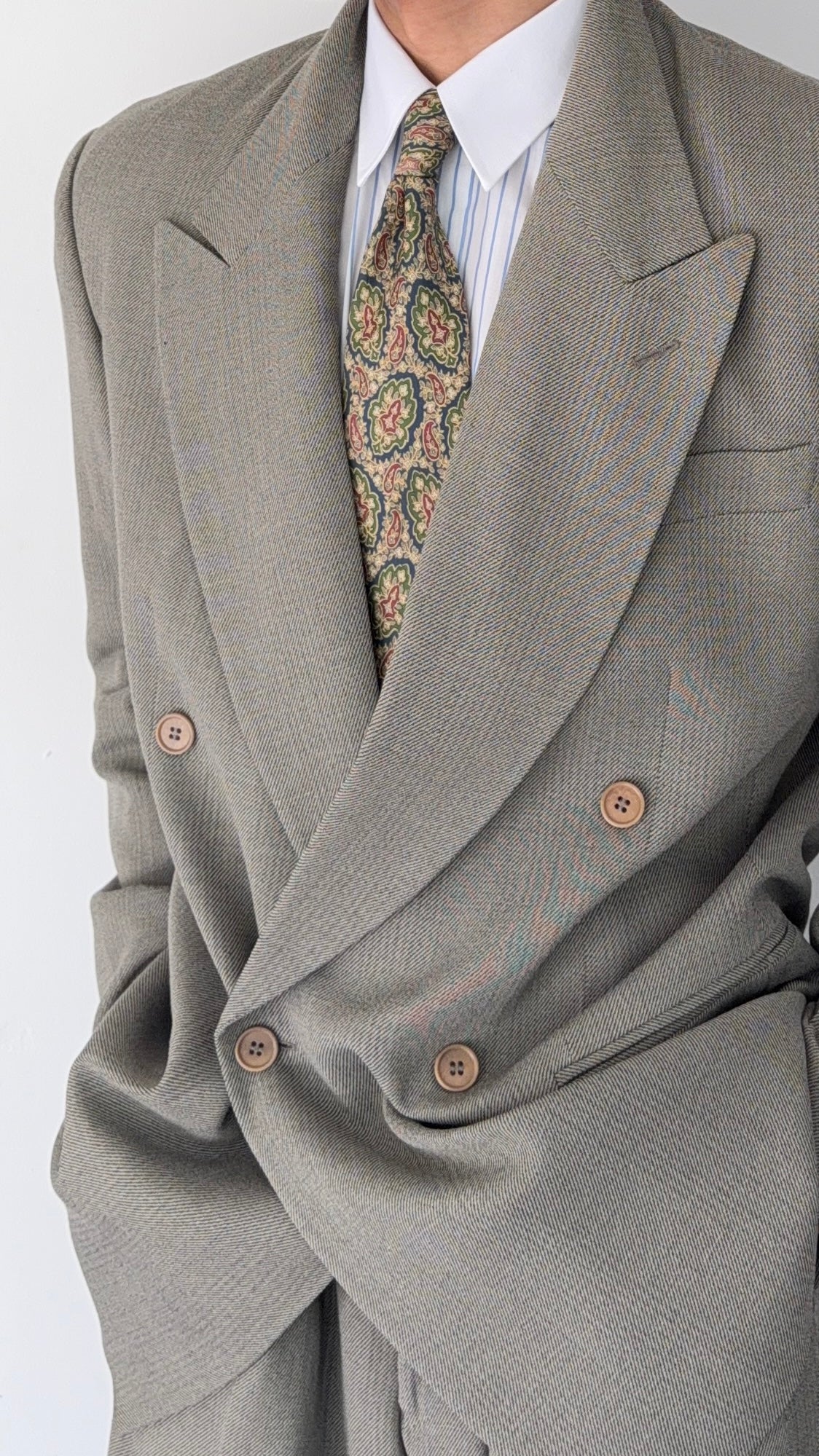 Emporio Armani 1990s Peaked Lapel Double Breasted Double-Pleated Wool Blend Suit Taupe Beige - Size L Jacket / 33" Waist