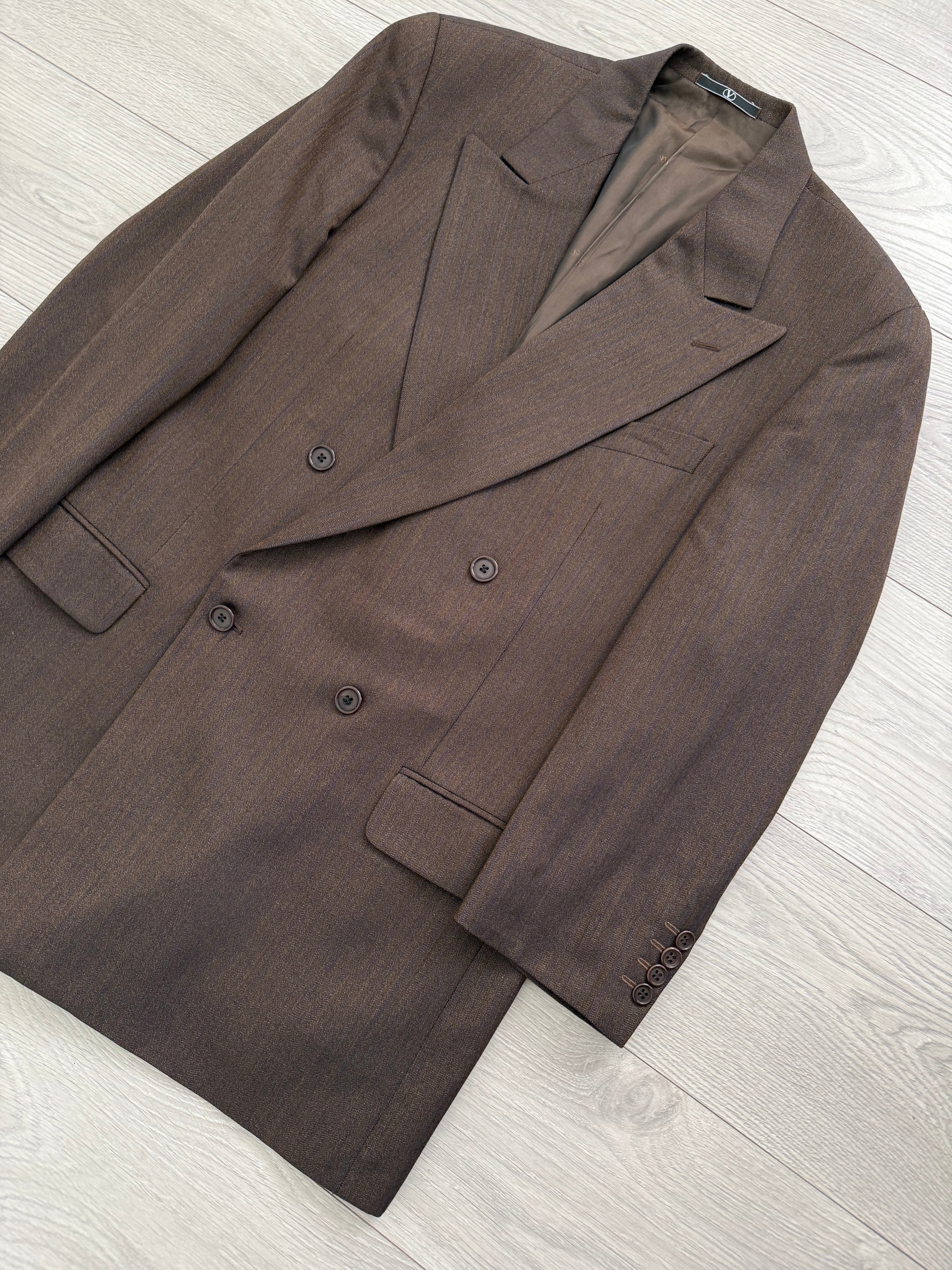 Valentino 1980s Peaked Lapel Double Breasted Pleated Brown Wool Suit - Size L Jacket / 34" Waist