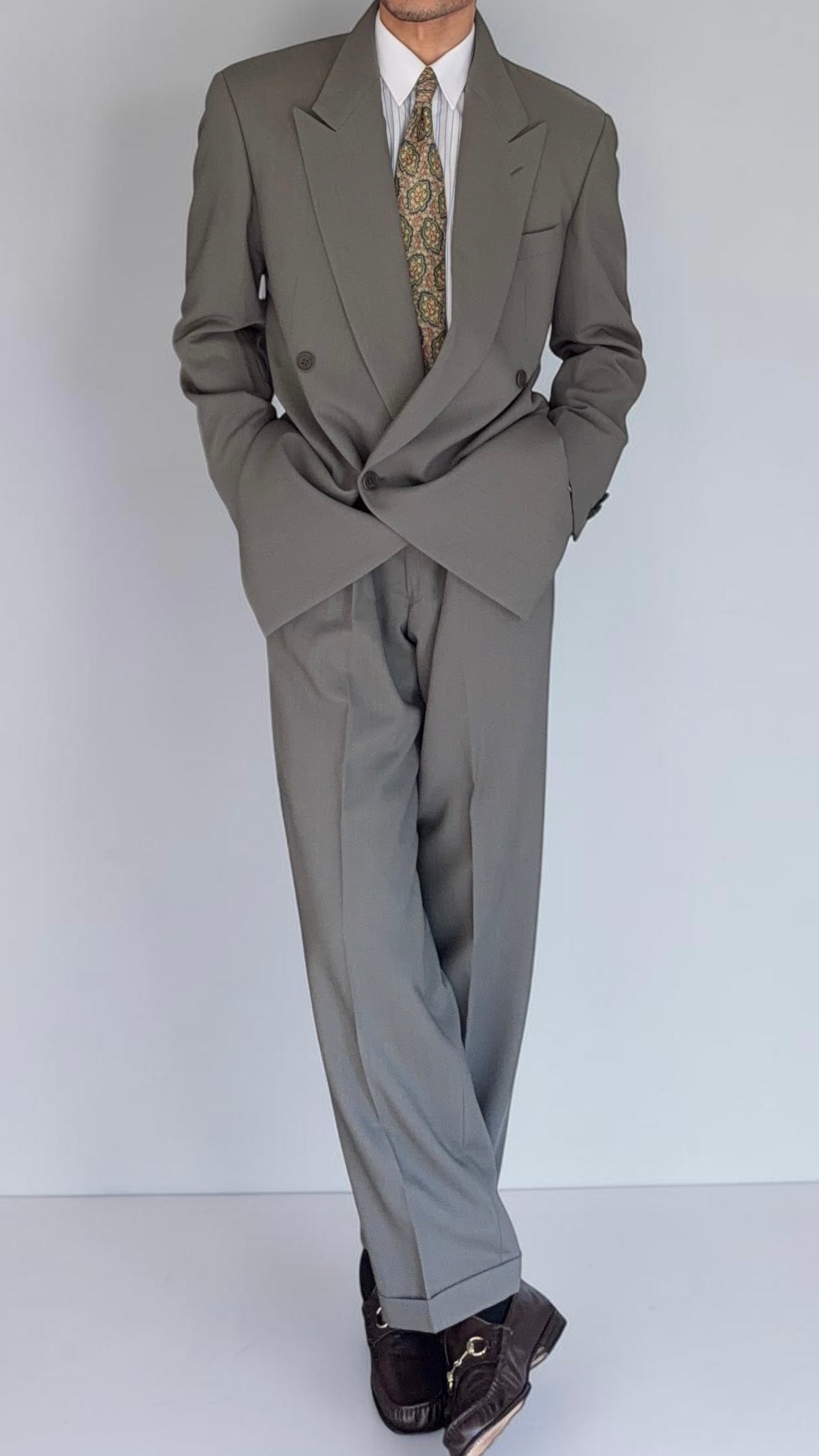 Giorgio Armani 1980s Peaked Lapel Double Breasted Double-Pleated Wool Suit Taupe Green - Size M Jacket / 32" Waist