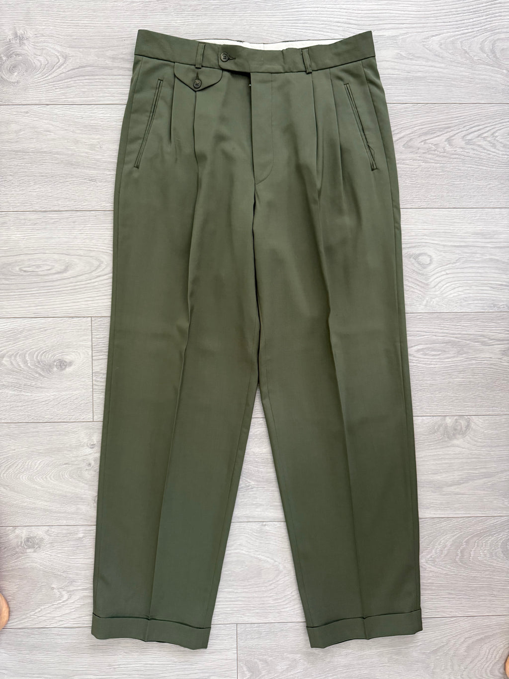 Vintage 1980s Double Breasted Peaked Lapel Pleated Green Suit & Tie - Size XL Jacket / 34" Waist
