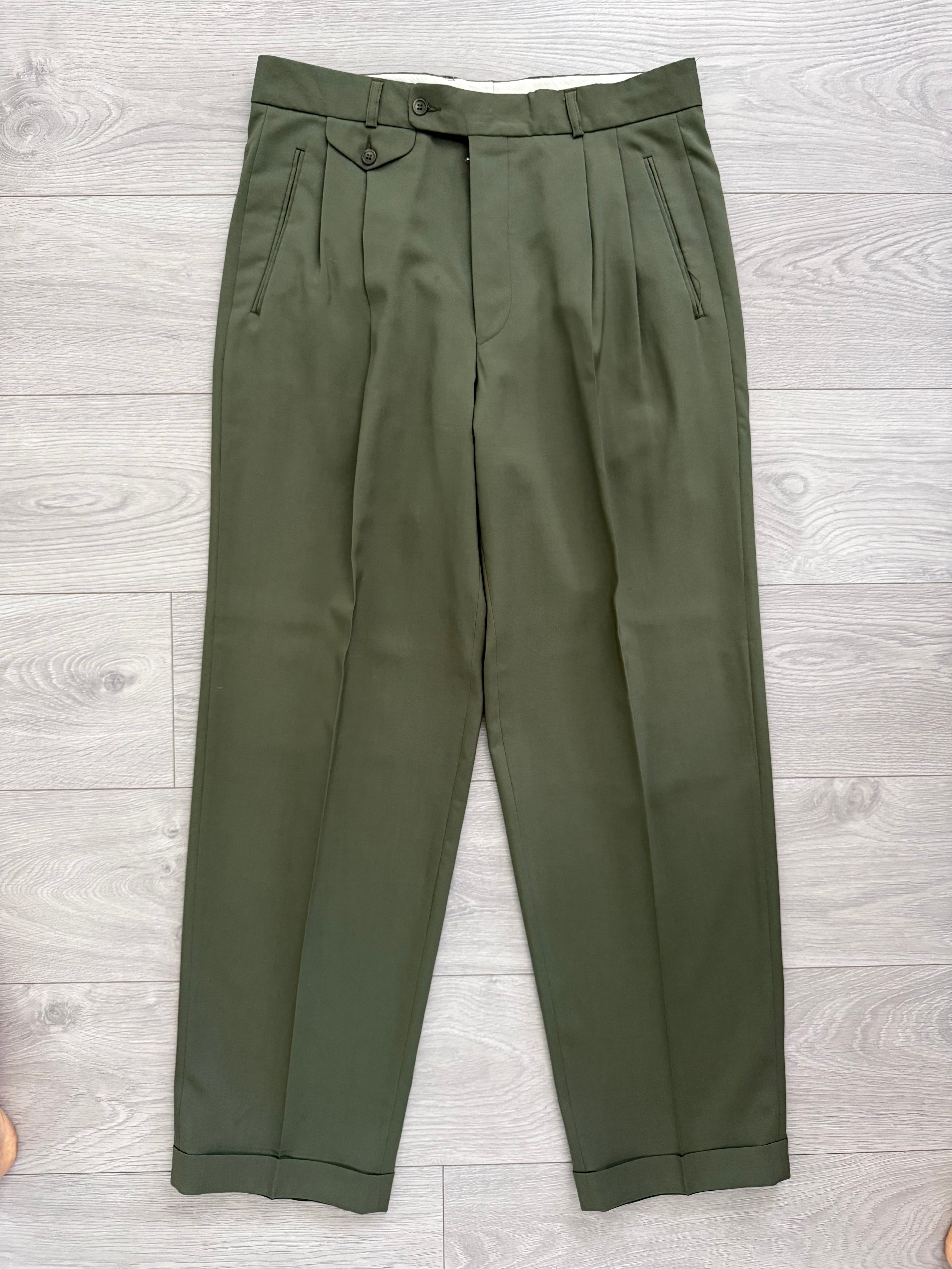 Vintage 1980s Double Breasted Peaked Lapel Pleated Green Suit & Tie - Size XL Jacket / 34" Waist