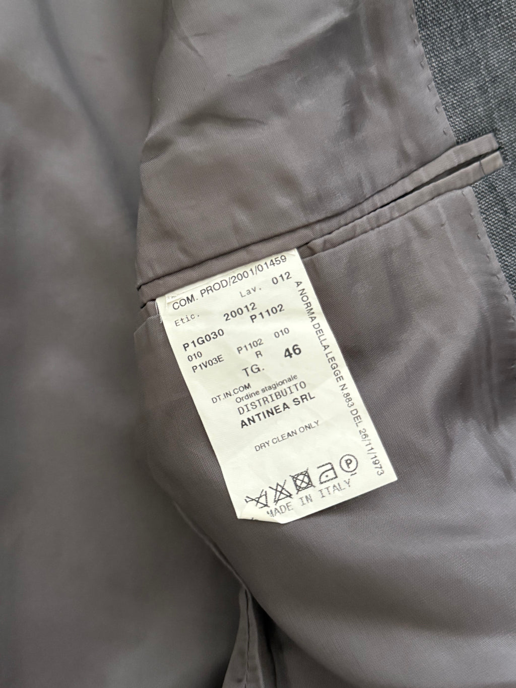 Emporio Armani AW2001 3B Grey Wool Suit - Size S Jacket / 30" Waist