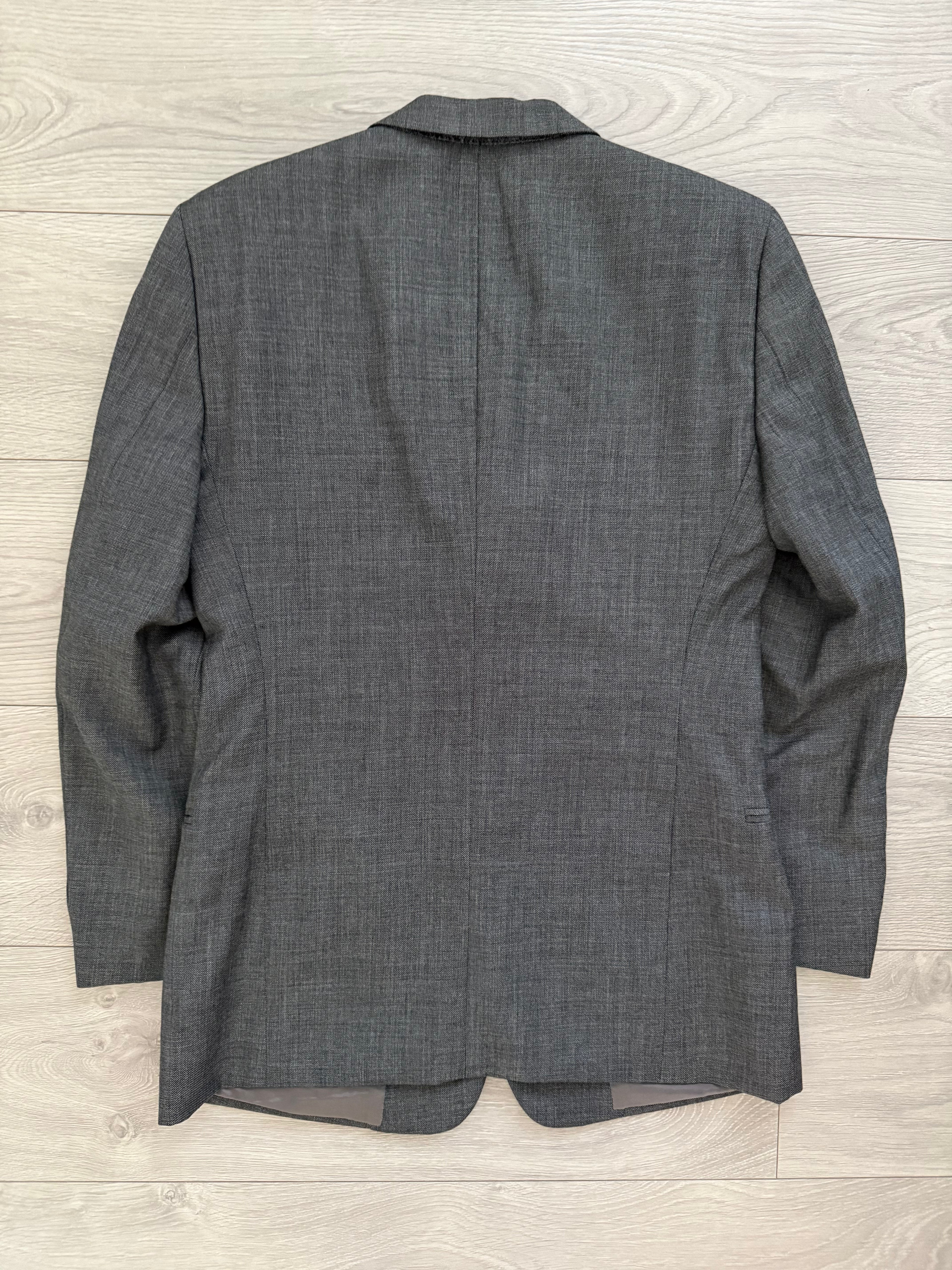 Emporio Armani AW2001 3B Grey Wool Suit - Size S Jacket / 30" Waist