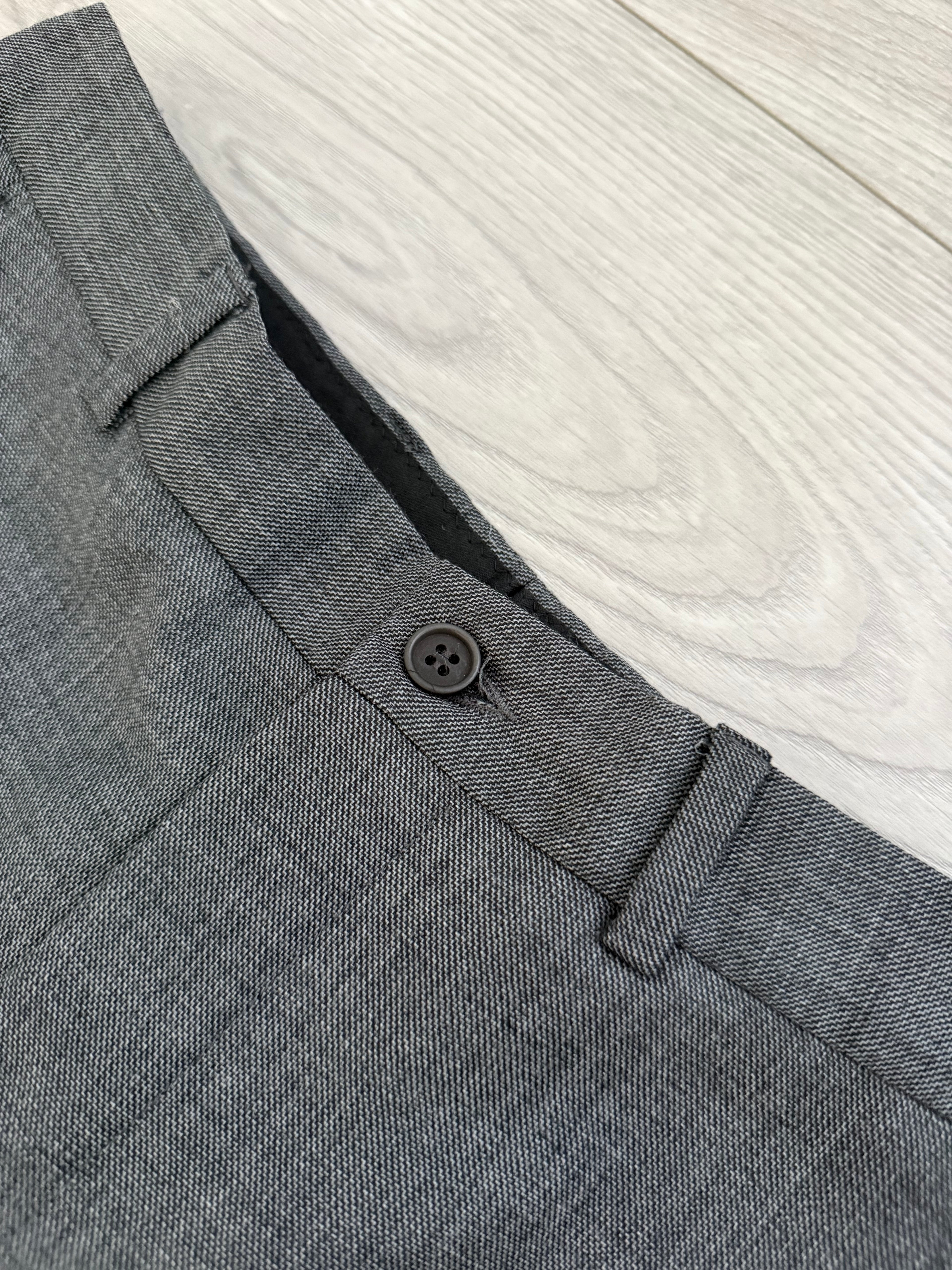 Emporio Armani AW2001 3B Grey Wool Suit - Size S Jacket / 30" Waist