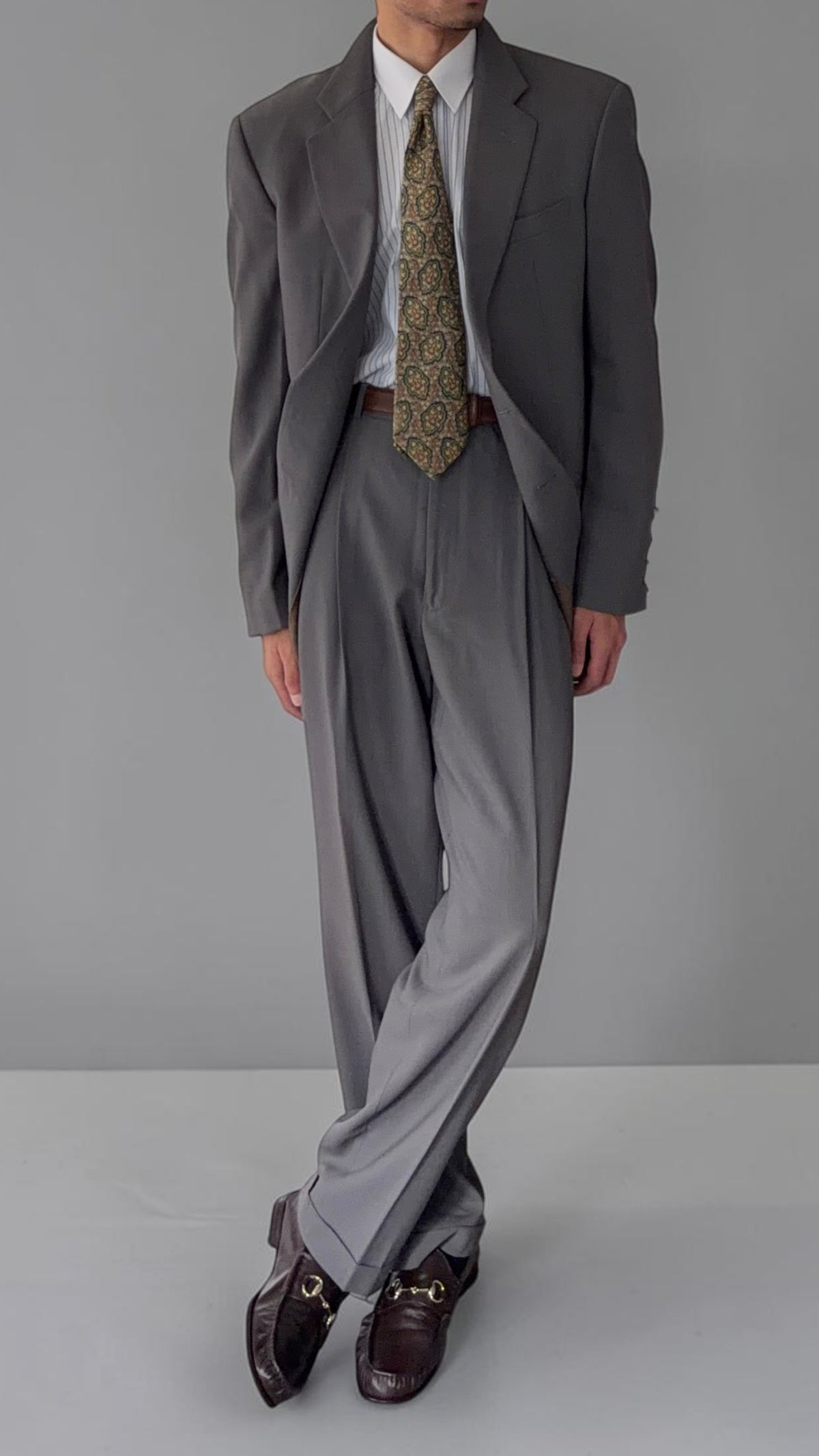 Armani 1990s Wool 2B Taupe Green Wool Pleated Suit - Size L Jacket / 34" Waist