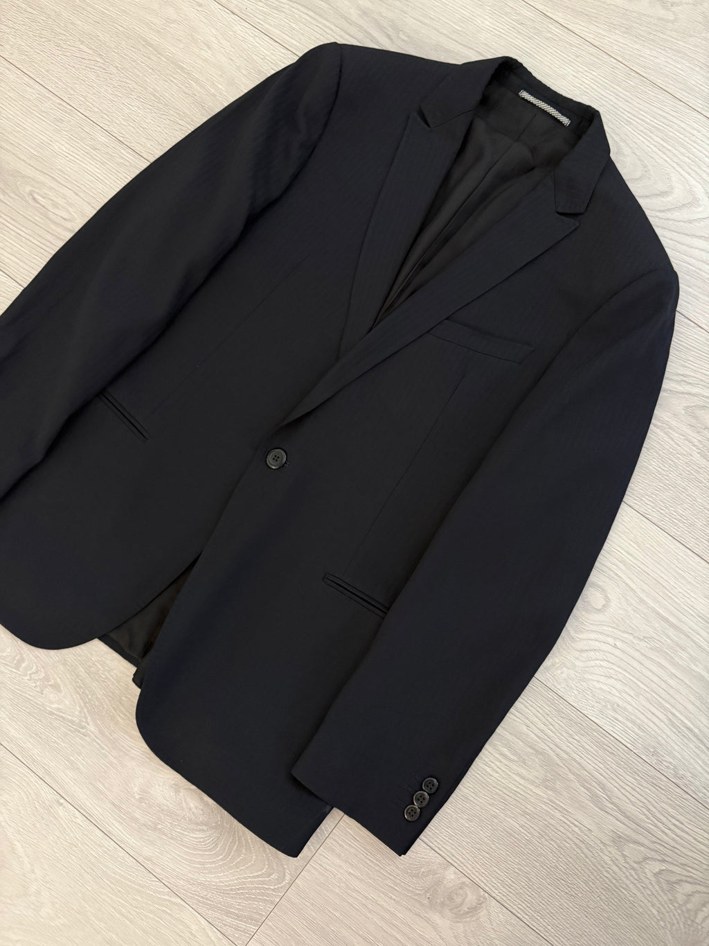Armani 1990s 1B Pleated Wool Navy Suit - Size S Jacket / 31" Waist