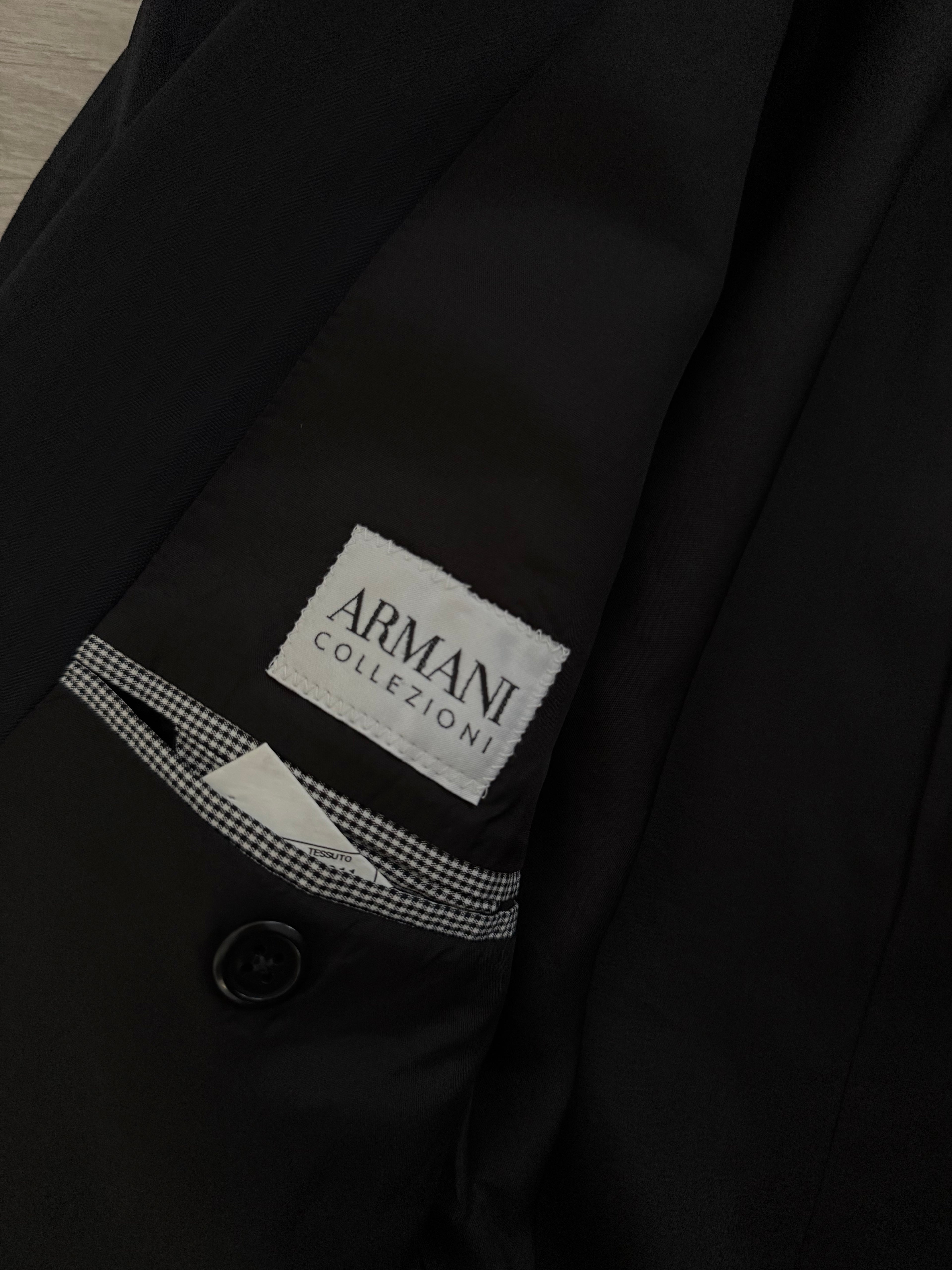 Armani 1990s 1B Pleated Wool Navy Suit - Size S Jacket / 31" Waist