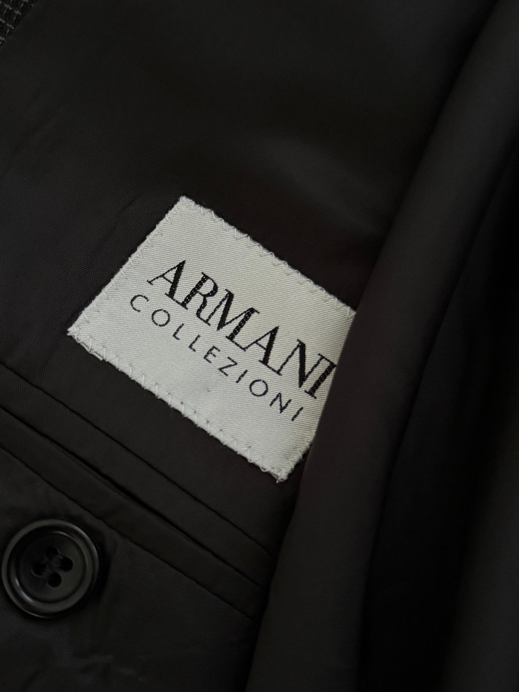 Armani 1990s 3B Textured Wool Double-Pleated Suit - Size XL Jacket / 36" Waist