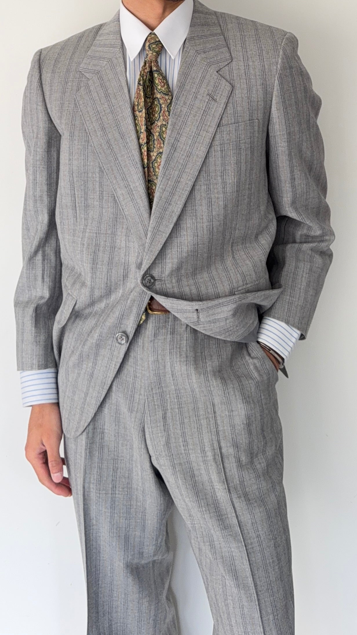 Givenchy 1990s 2B Grey Wool Suit - M Jacket / 34