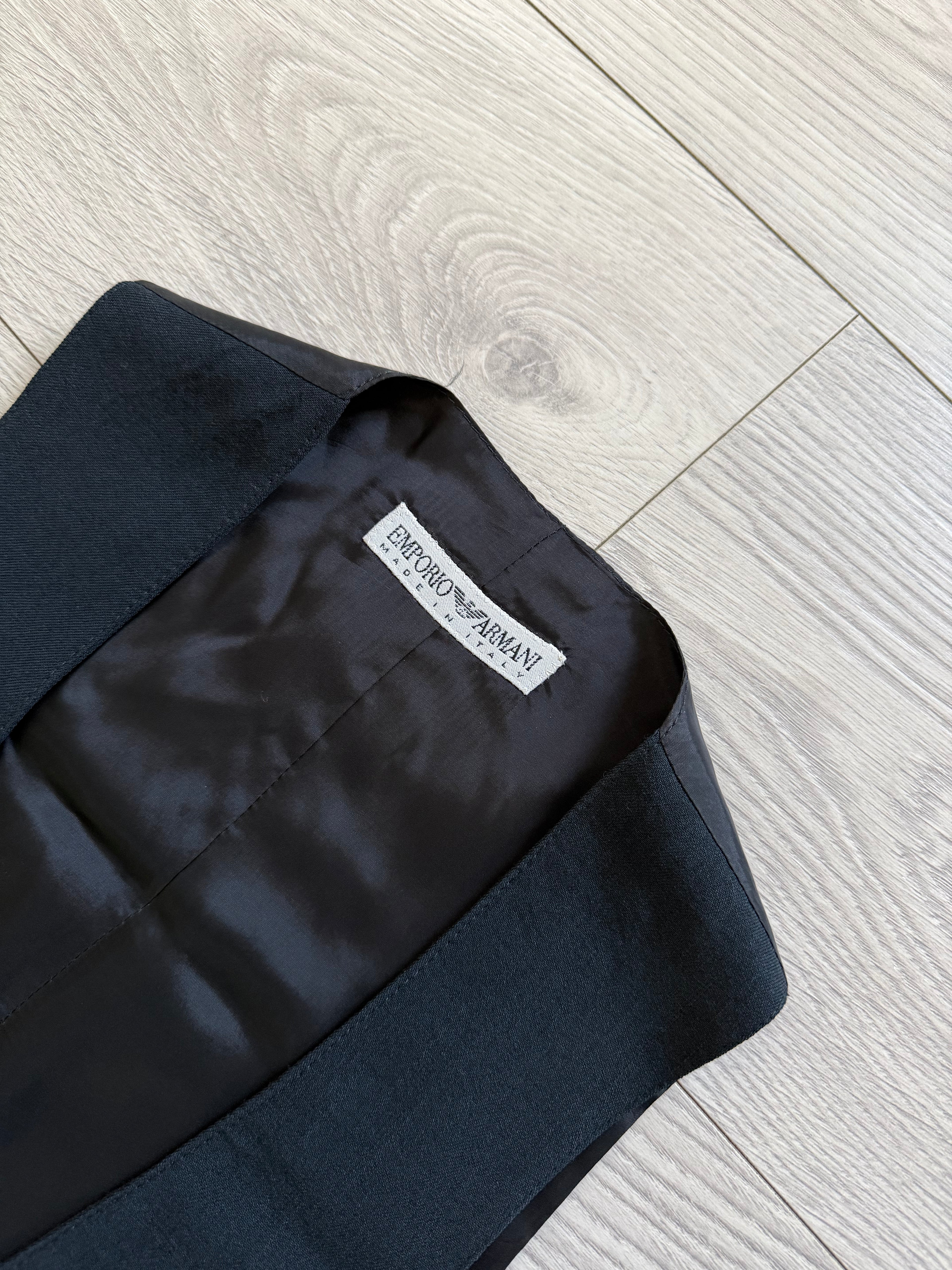 Emporio Armani 1990s Collarless 3-Piece Draped Wool Relaxed Suit - Size XL Jacket / 34" Waist