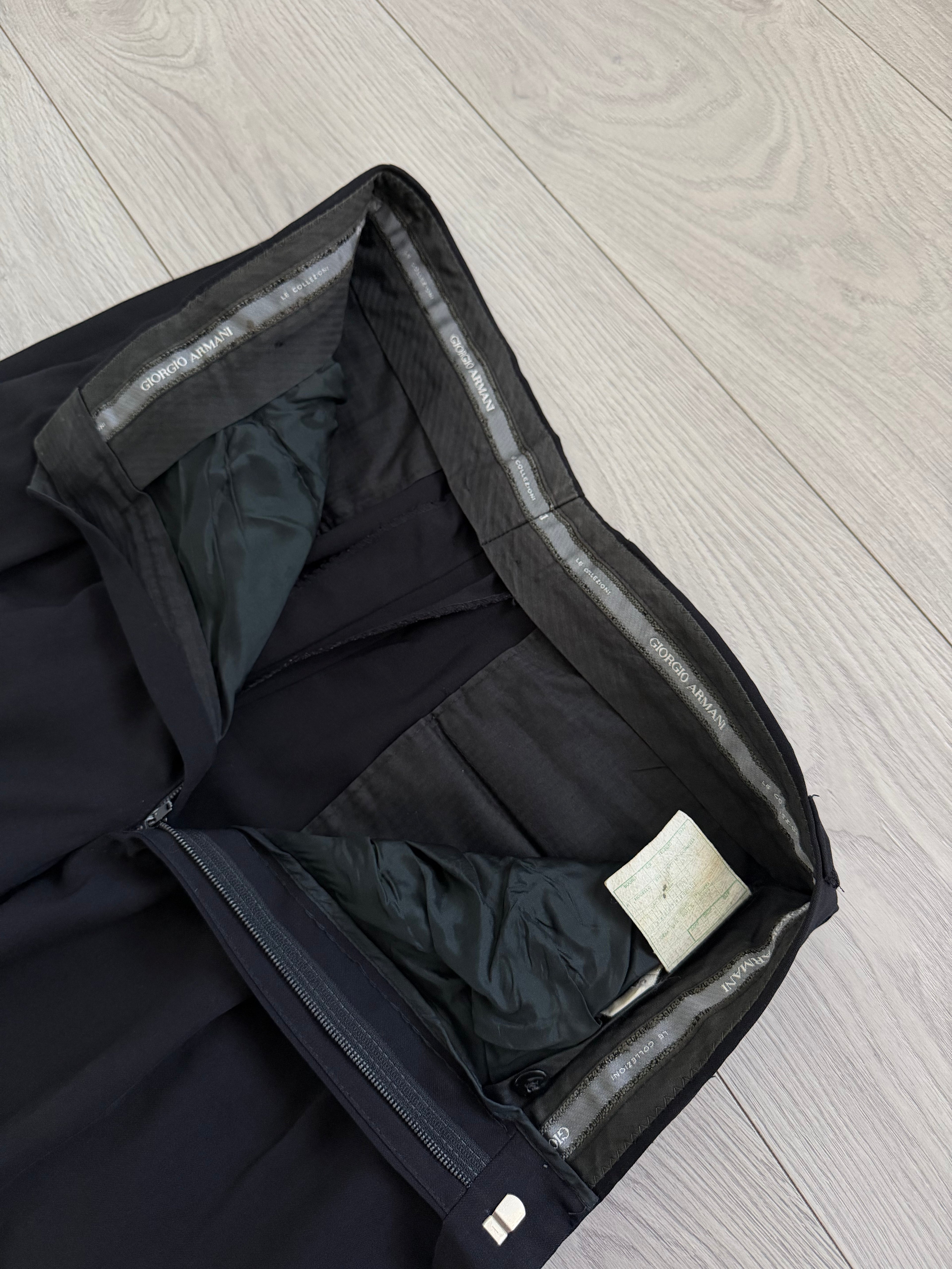 Giorgio Armani 1980s 3B Triple-Pleated Draped Wool Suit Navy Blue - Size M Jacket / 32" Waist