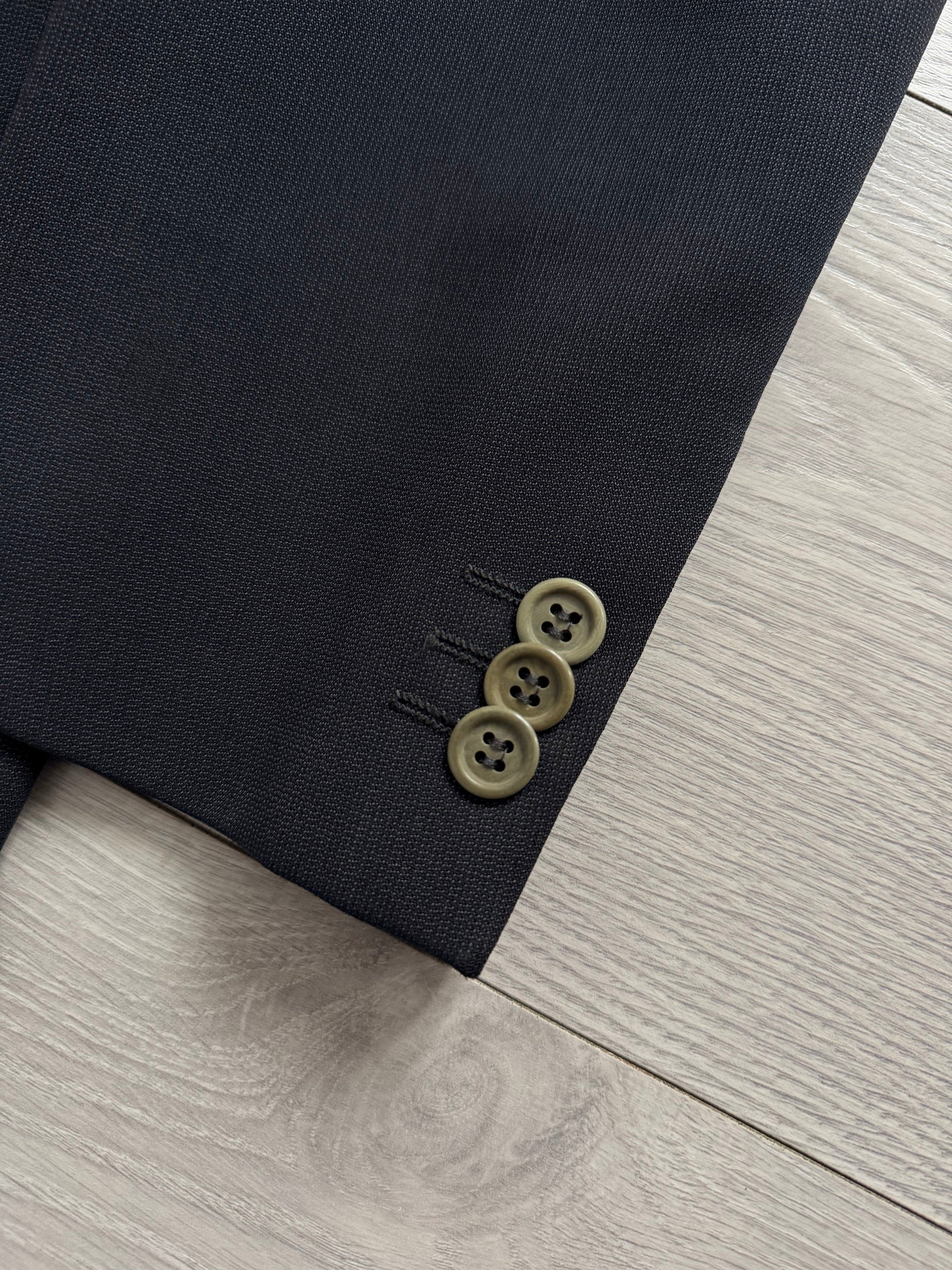 Giorgio Armani 1980s Rolled 3B Pleated Wool Silk Suit Navy Blue - Size M Jacket / 32" Waist