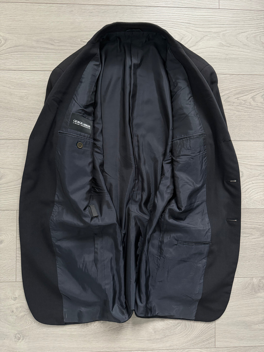 Giorgio Armani 1980s Rolled 3B Pleated Wool Silk Suit Navy Blue - Size M Jacket / 32" Waist