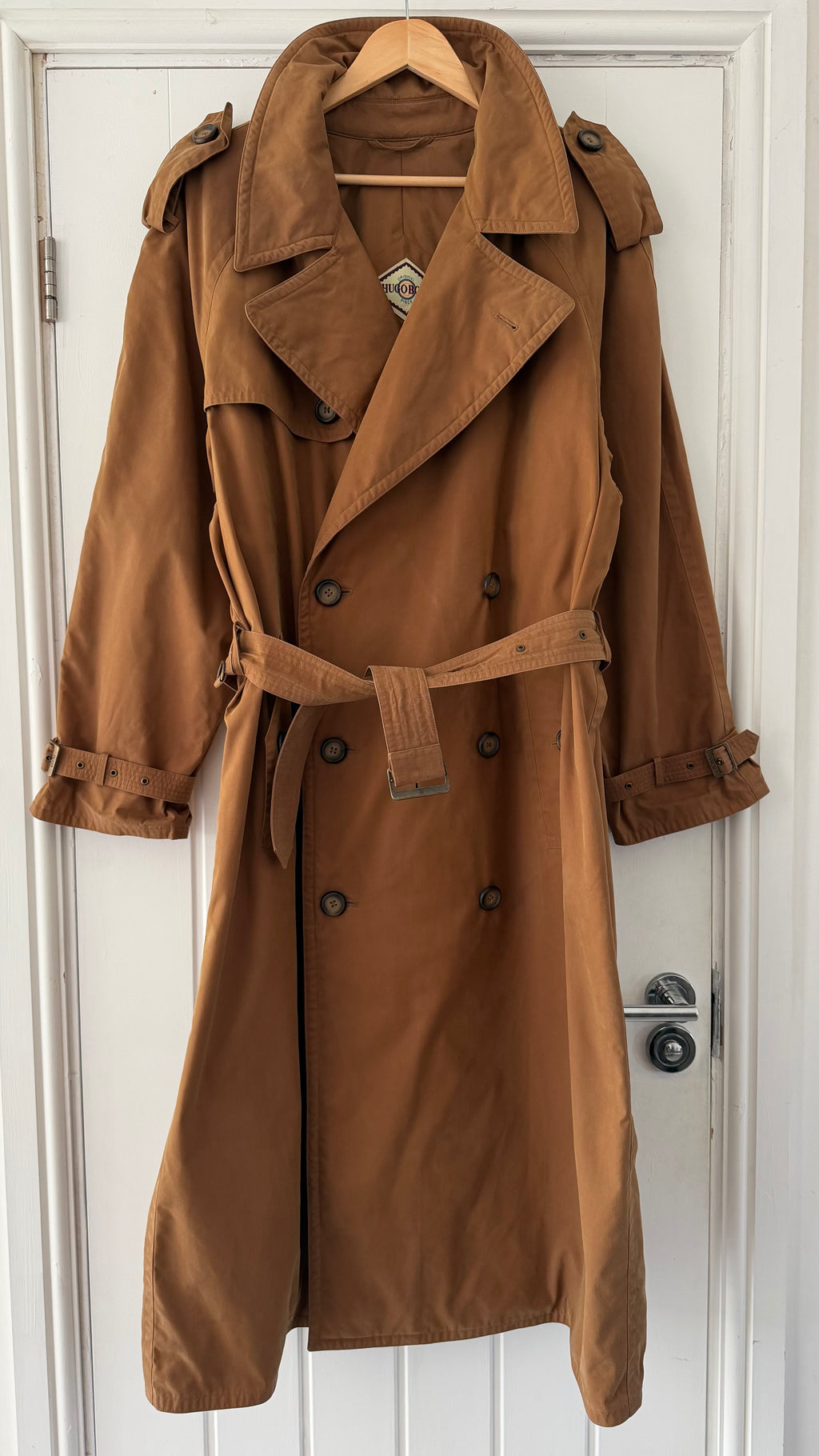 Hugo Boss 1980s Terracotta Brown Cotton Belted Power Trench Coat - Size L