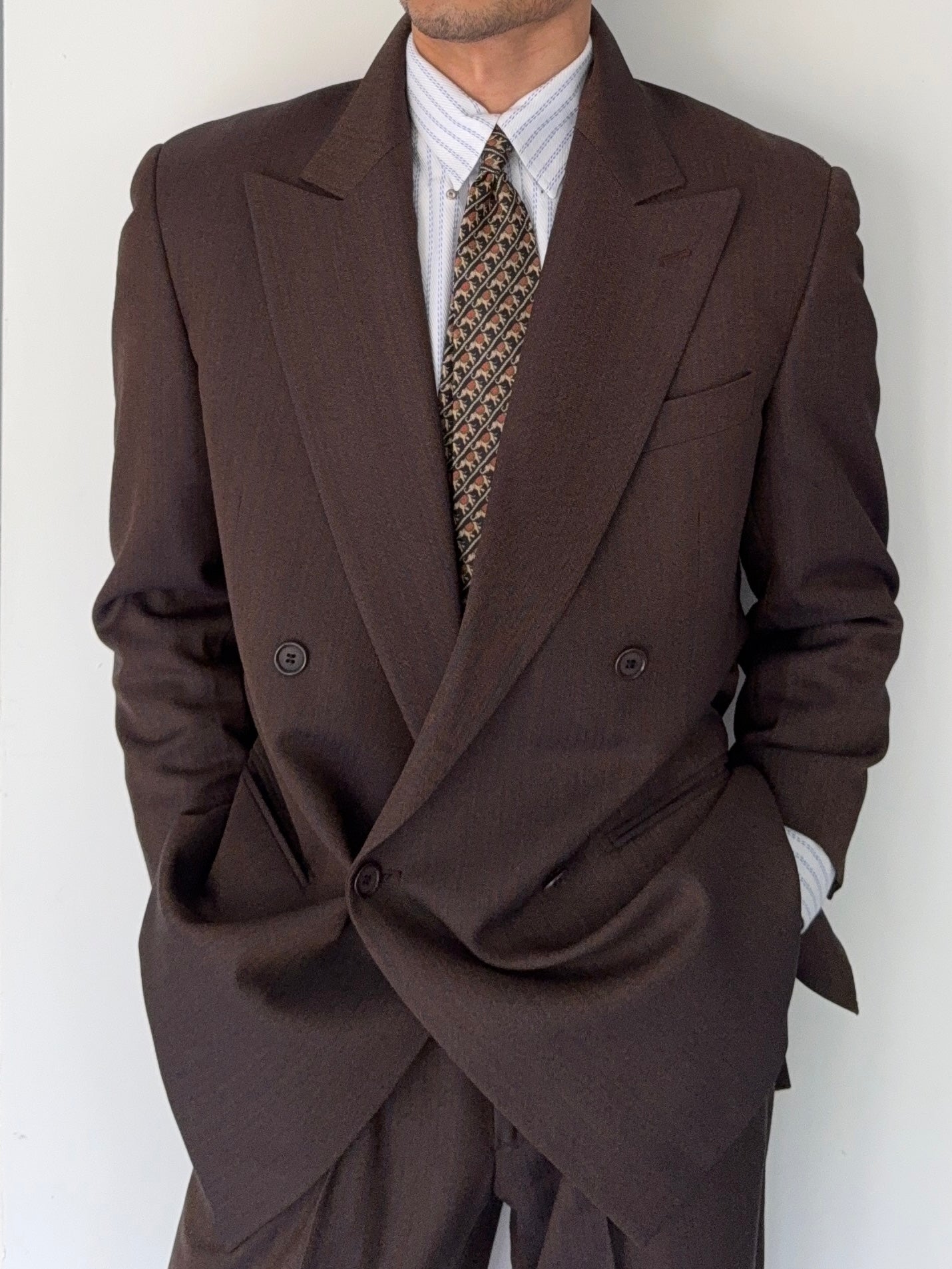 Valentino 1980s Peaked Lapel Double Breasted Pleated Brown Wool Suit - Size L Jacket / 34" Waist