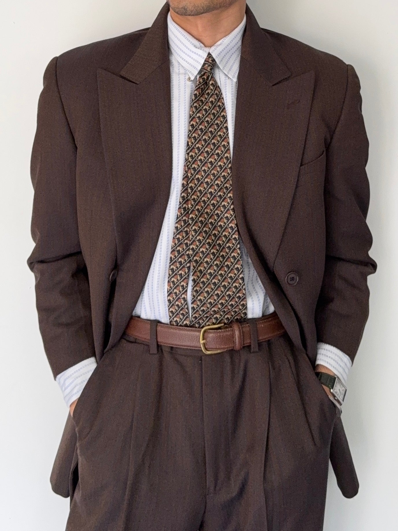 Valentino 1980s Peaked Lapel Double Breasted Pleated Brown Wool Suit - Size L Jacket / 34" Waist