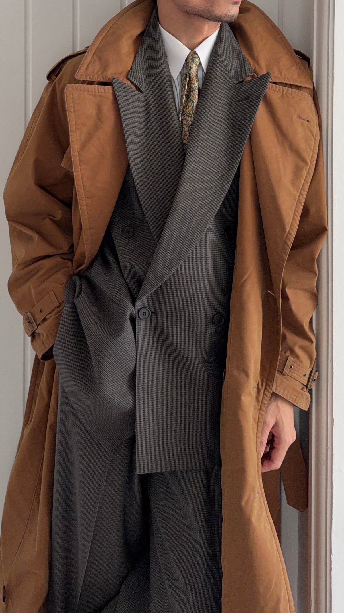 Hugo Boss 1980s Terracotta Brown Cotton Belted Power Trench Coat - Size L