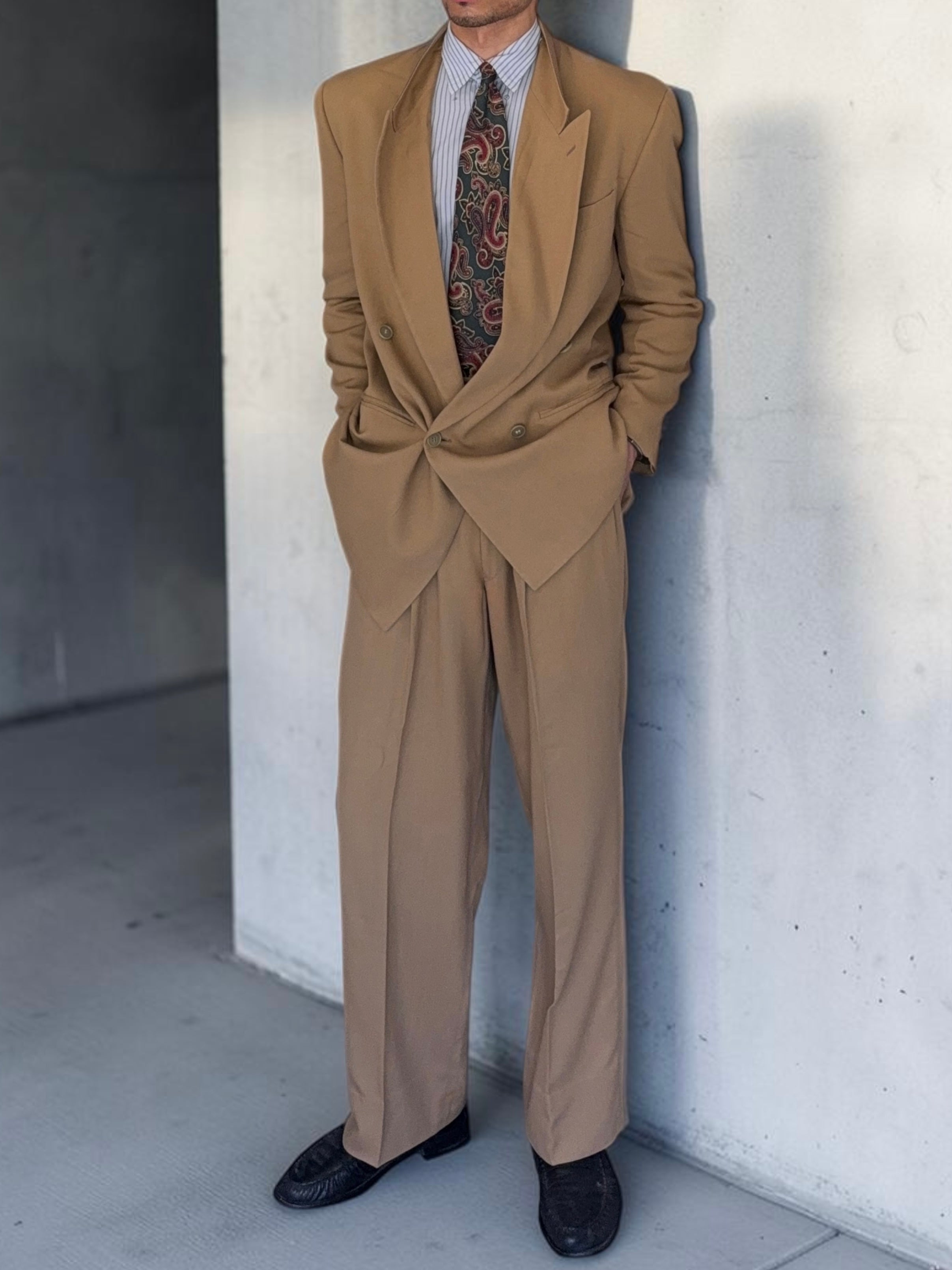 1990s EMPORIO ARMANI キルティング ダブルコート 46 Emporio Armani 1990s Peaked Lapel Double Breasted Draped