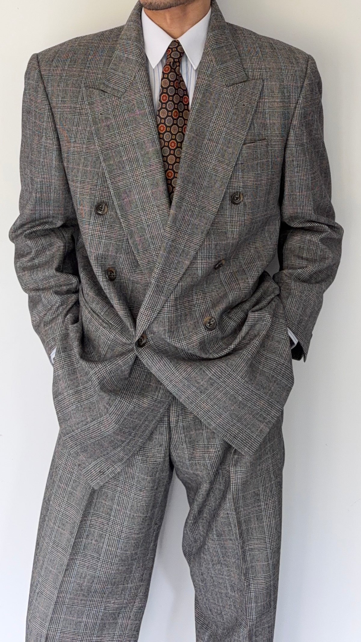 Hugo Boss 1980s Peaked Lapel Double Breasted Pleated Check Wool Suit - L Jacket / 36" Waist
