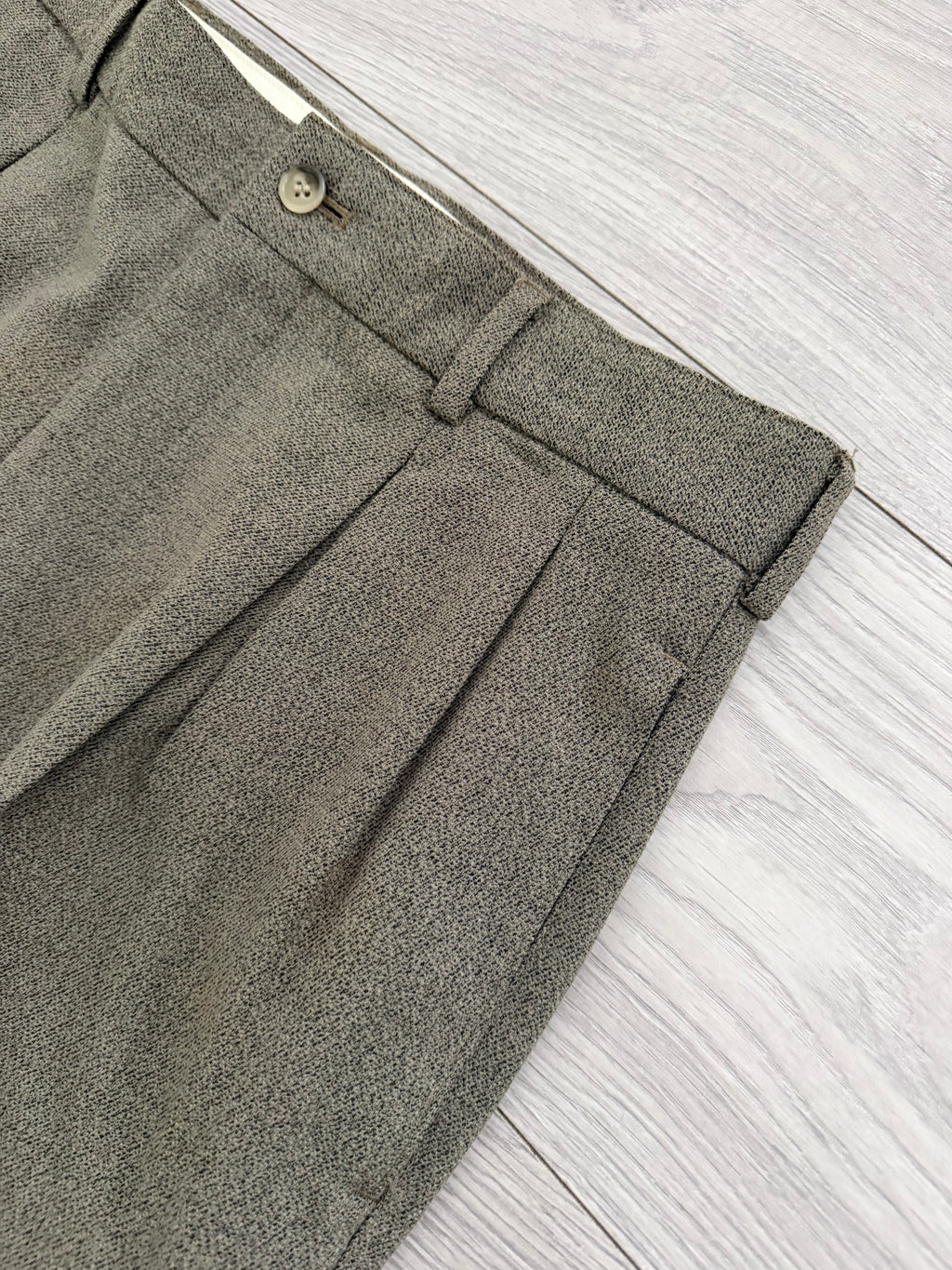 Emporio Armani 1990s Triple Pleat Draped Textured Wool Nylon Pants Taupe Green - Size 32" Waist