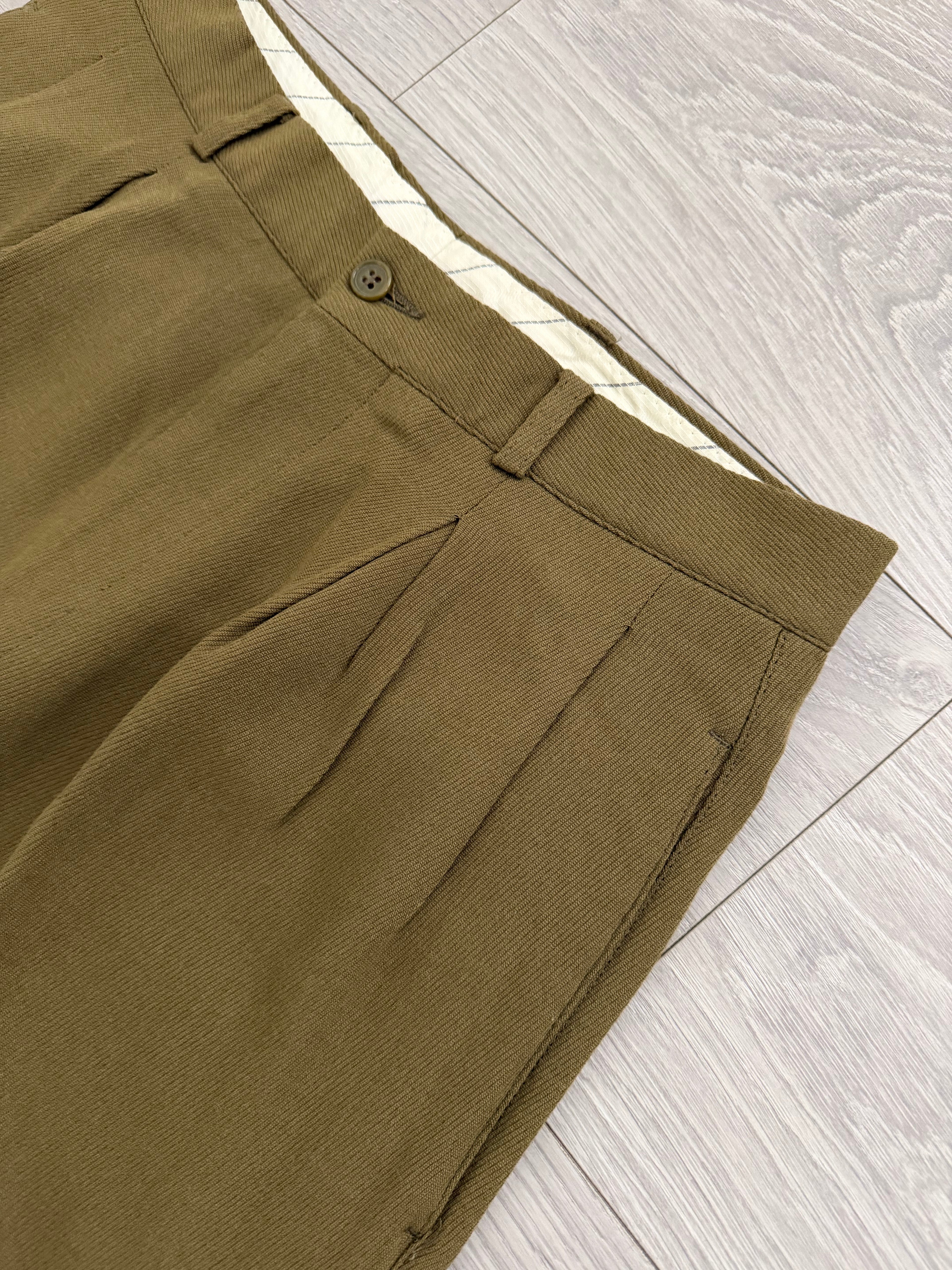 Emporio Armani 1990s Triple Pleat Draped Textured Wool Rayon Pants Taupe Khaki - Size 31" Waist