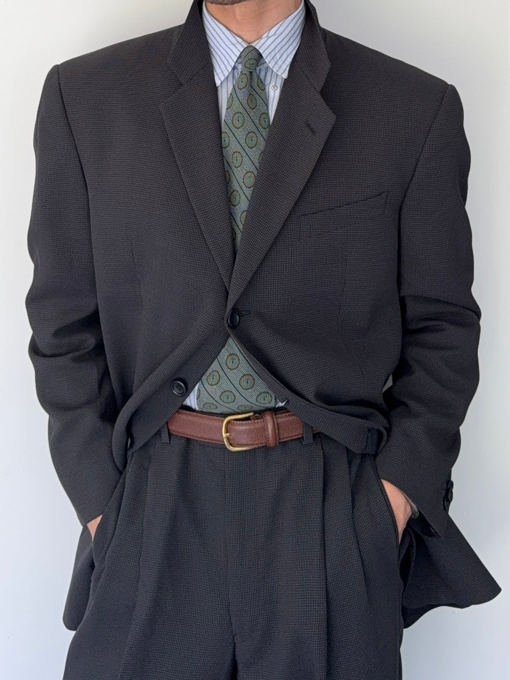 Armani 1990s 3B Textured Wool Double-Pleated Suit - Size XL Jacket / 36" Waist