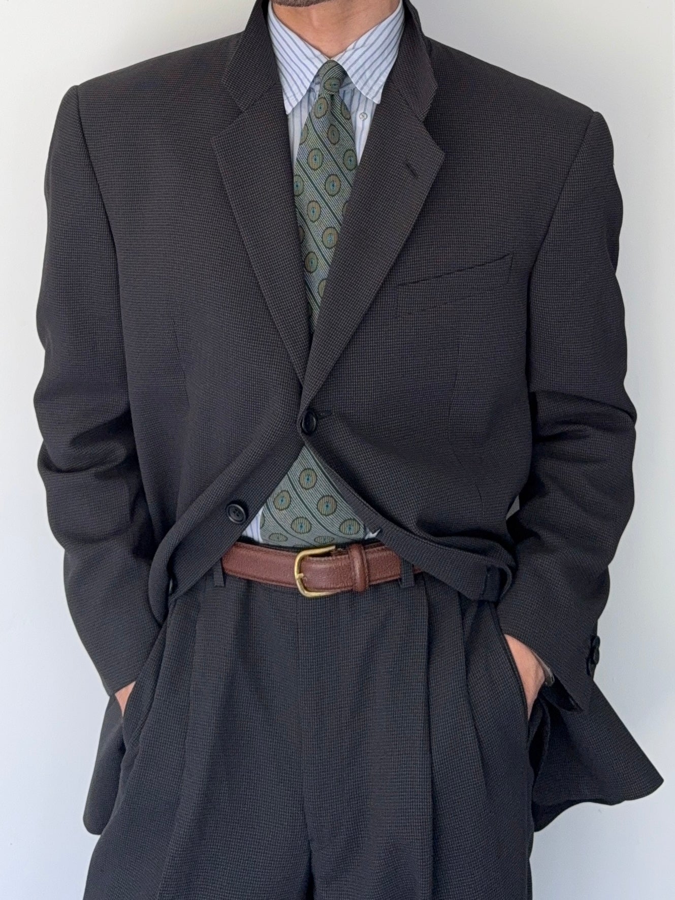 Armani 1990s 3B Textured Wool Double-Pleated Suit - Size XL Jacket / 36" Waist