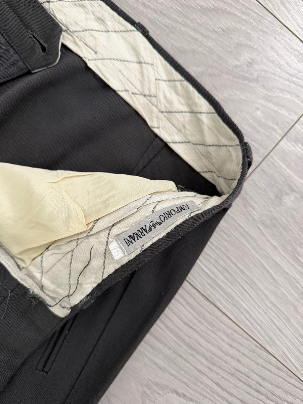 Emporio Armani 1990s Double Pleat Coin Pocket Cotton Pants - Size 33" Waist