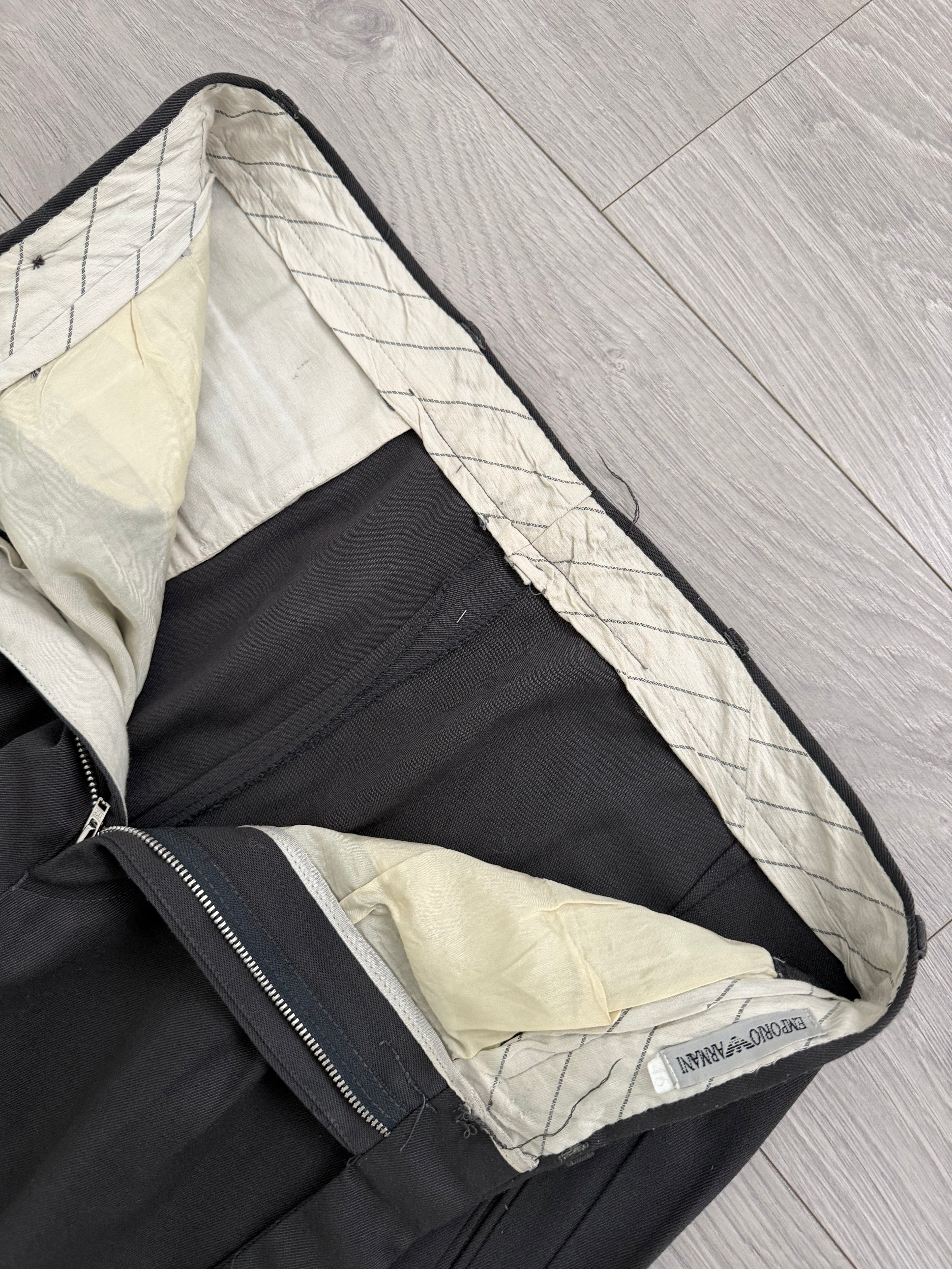 Emporio Armani 1990s Double Pleat Coin Pocket Cotton Pants - Size 33" Waist