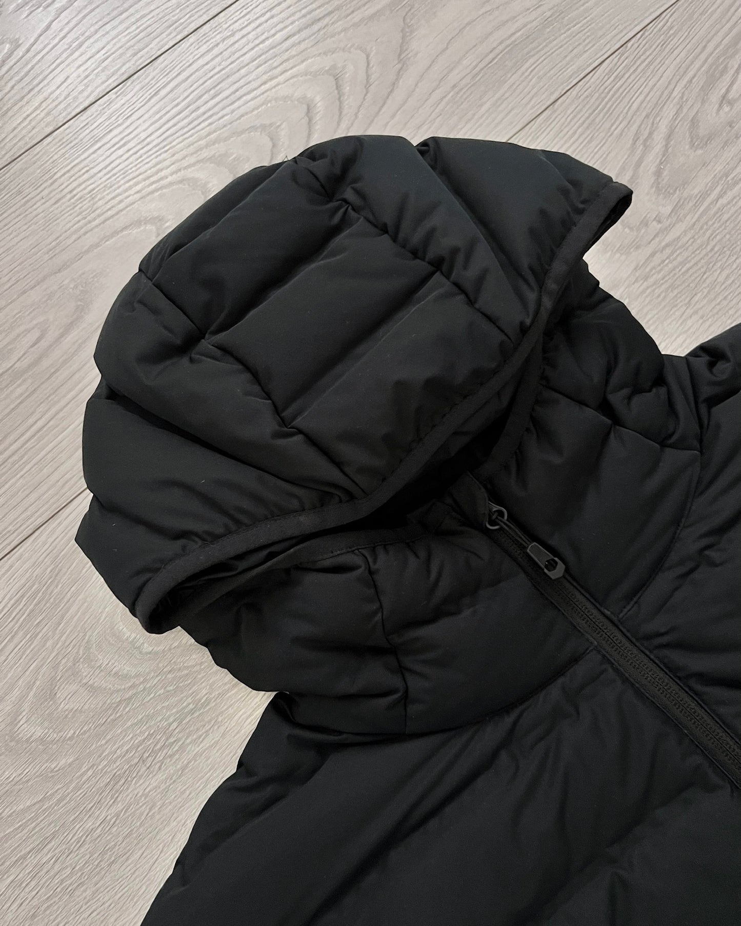 Mountain Hardwear Pertex Quantum Shield 750 Down Puffer Jacket - Size XL