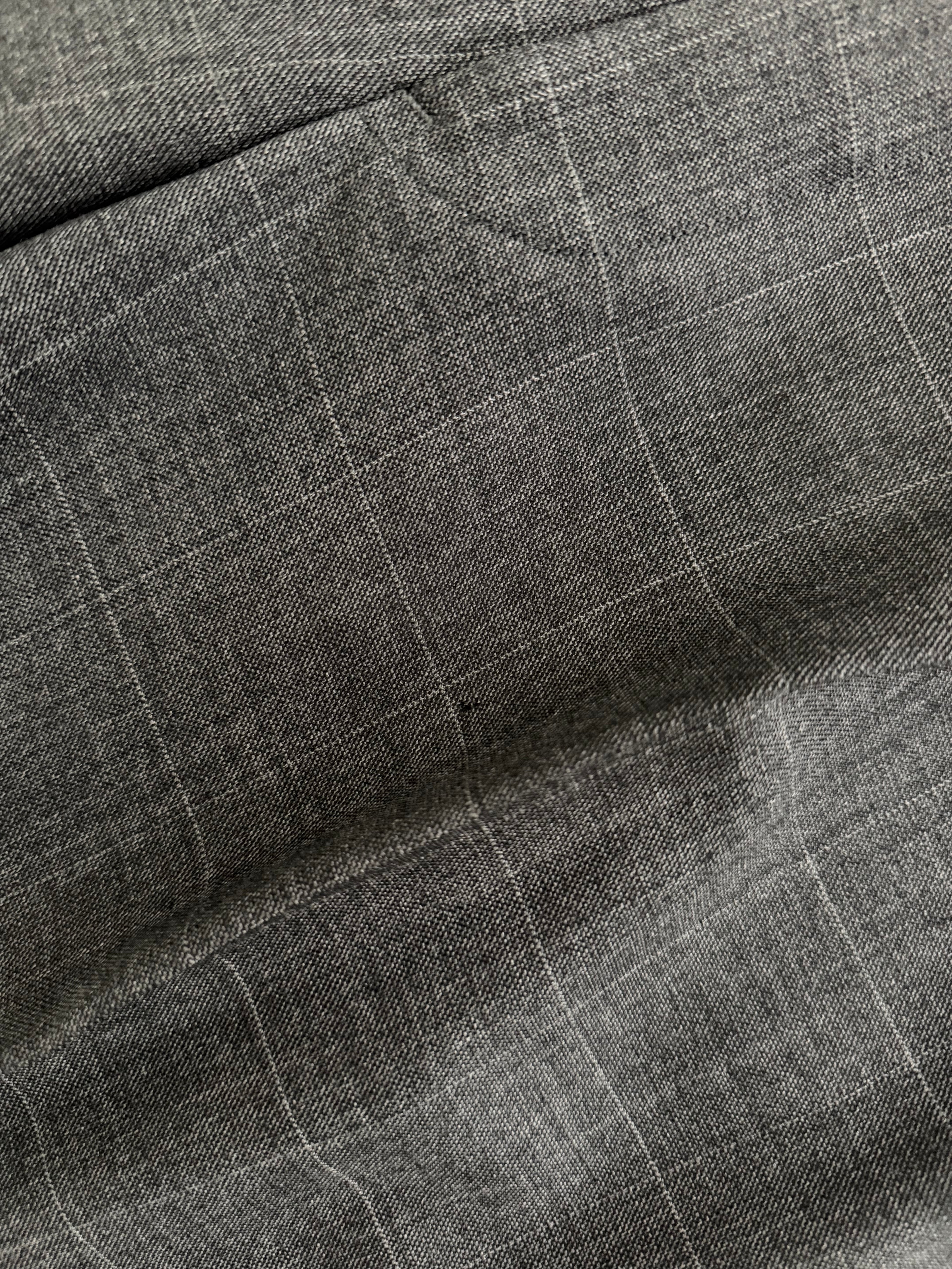 Armani 1990s Windowpane Check Pleated Wool Pants Gray - Size 38" Waist