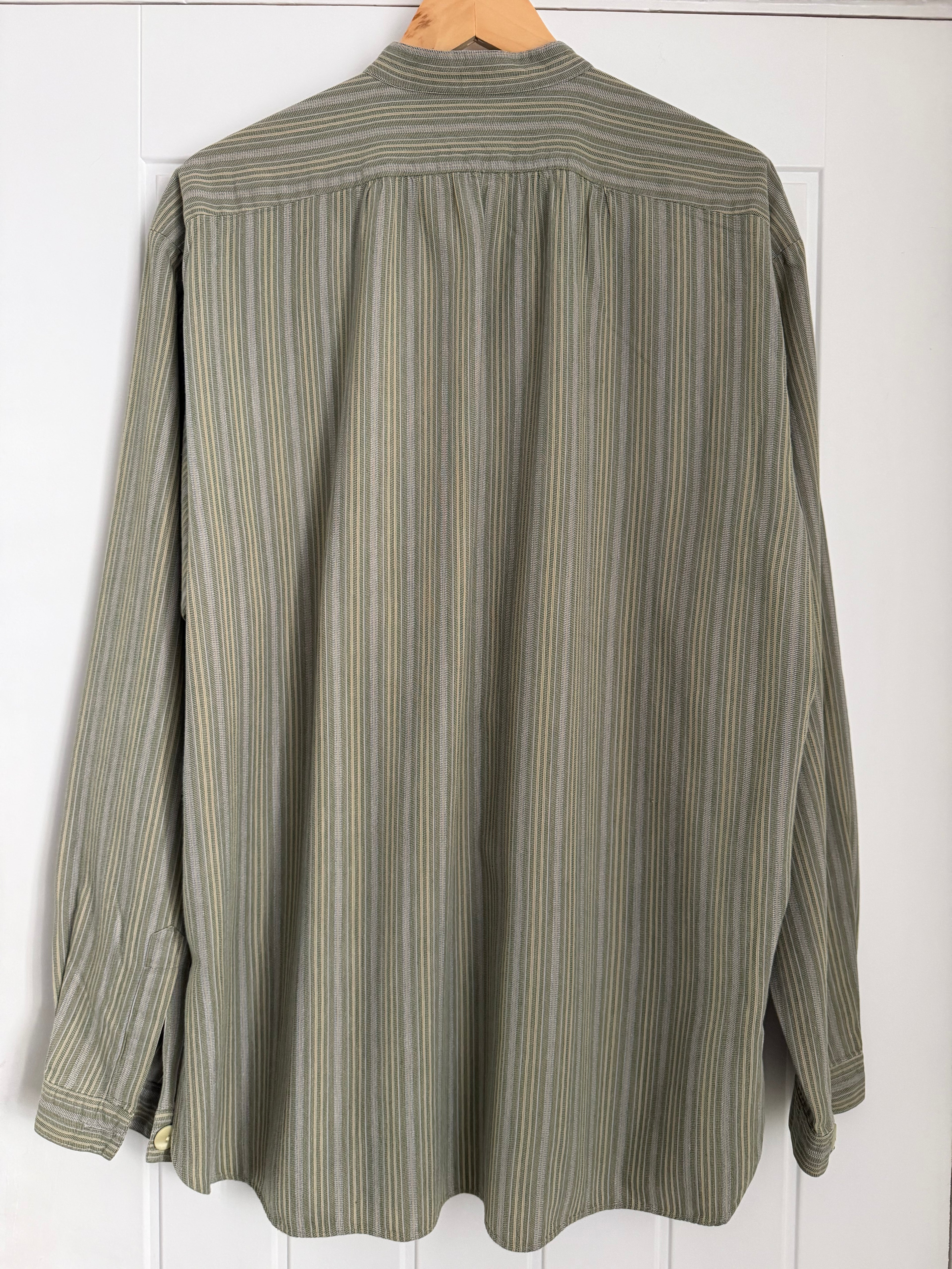 Giorgio Armani Black Label 1990s Nehru Collar Textured Pleat Stitch Shirt - Size XL