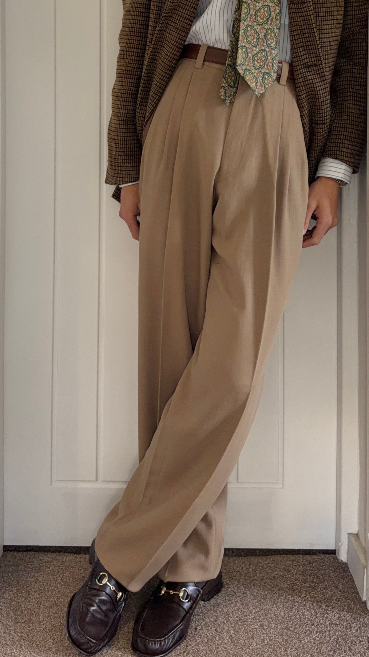 Umberto Ginocchietti 1990s Triple Pleat Draped Wool Pants Taupe Beige - Size 30" Waist