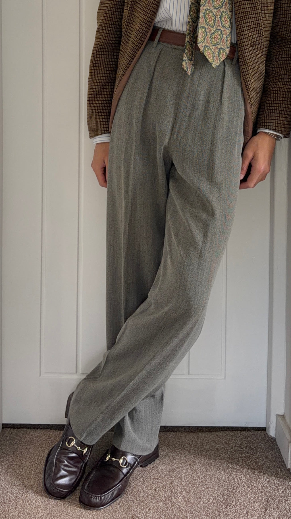 Emporio Armani 1990s Pleated Draped Textured Wool Viscoe Pants Grey - Size 28" Waist