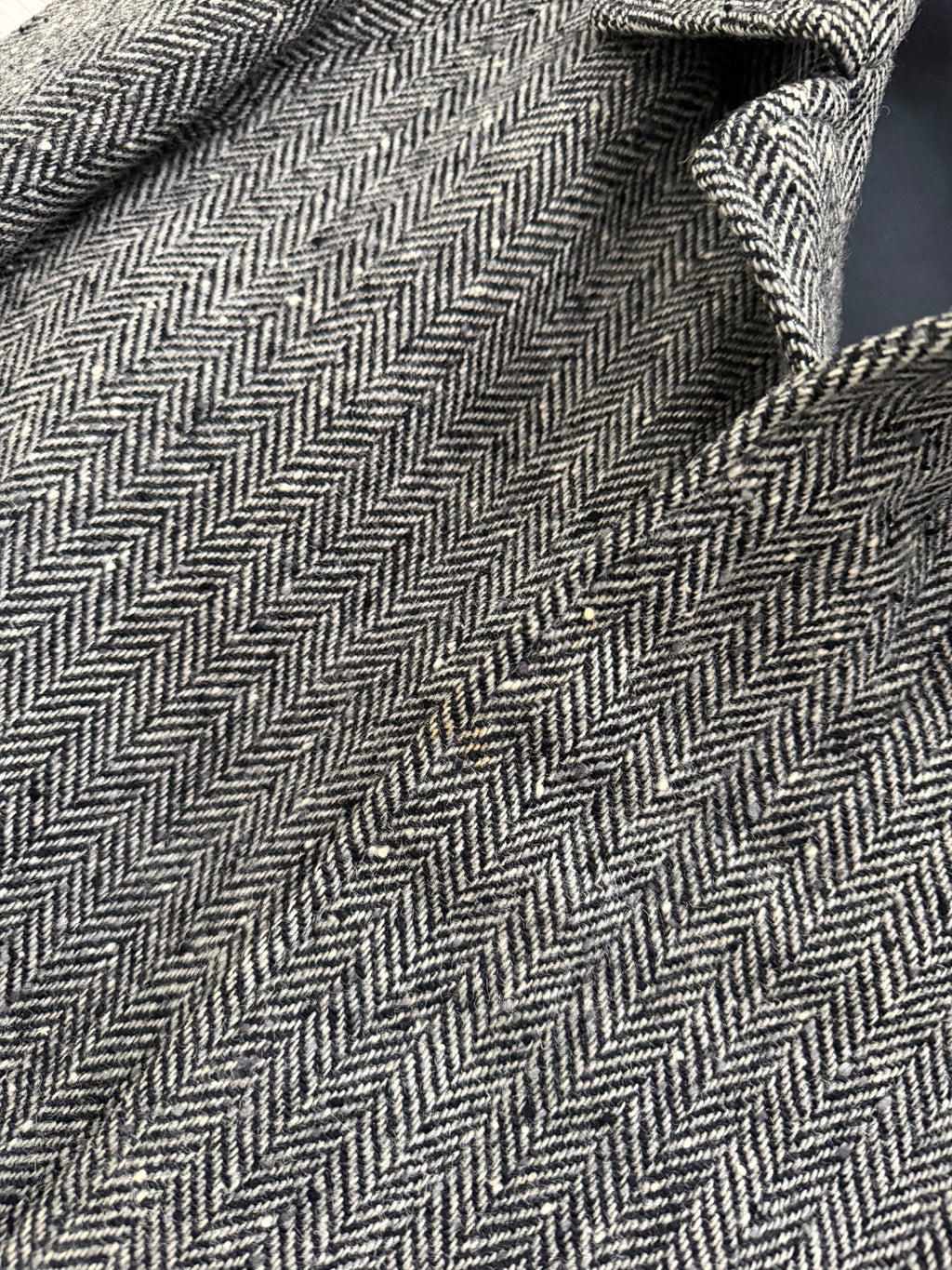 Marcel Lassance 1990s Herringbone Wool Belted Coat - Size S