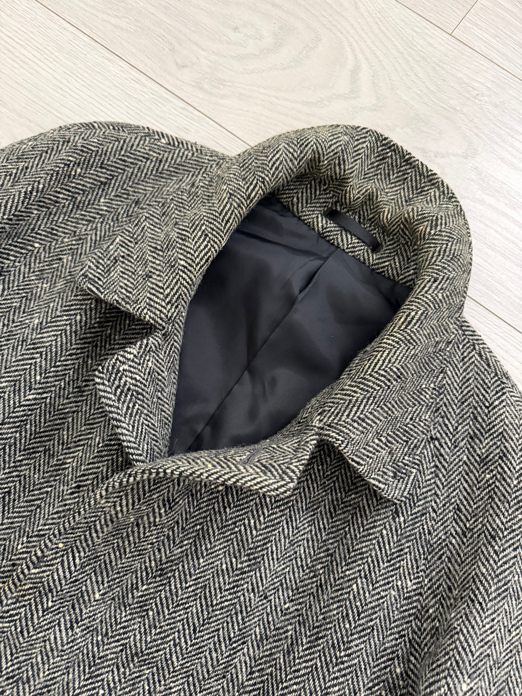 Marcel Lassance 1990s Herringbone Wool Belted Coat - Size S