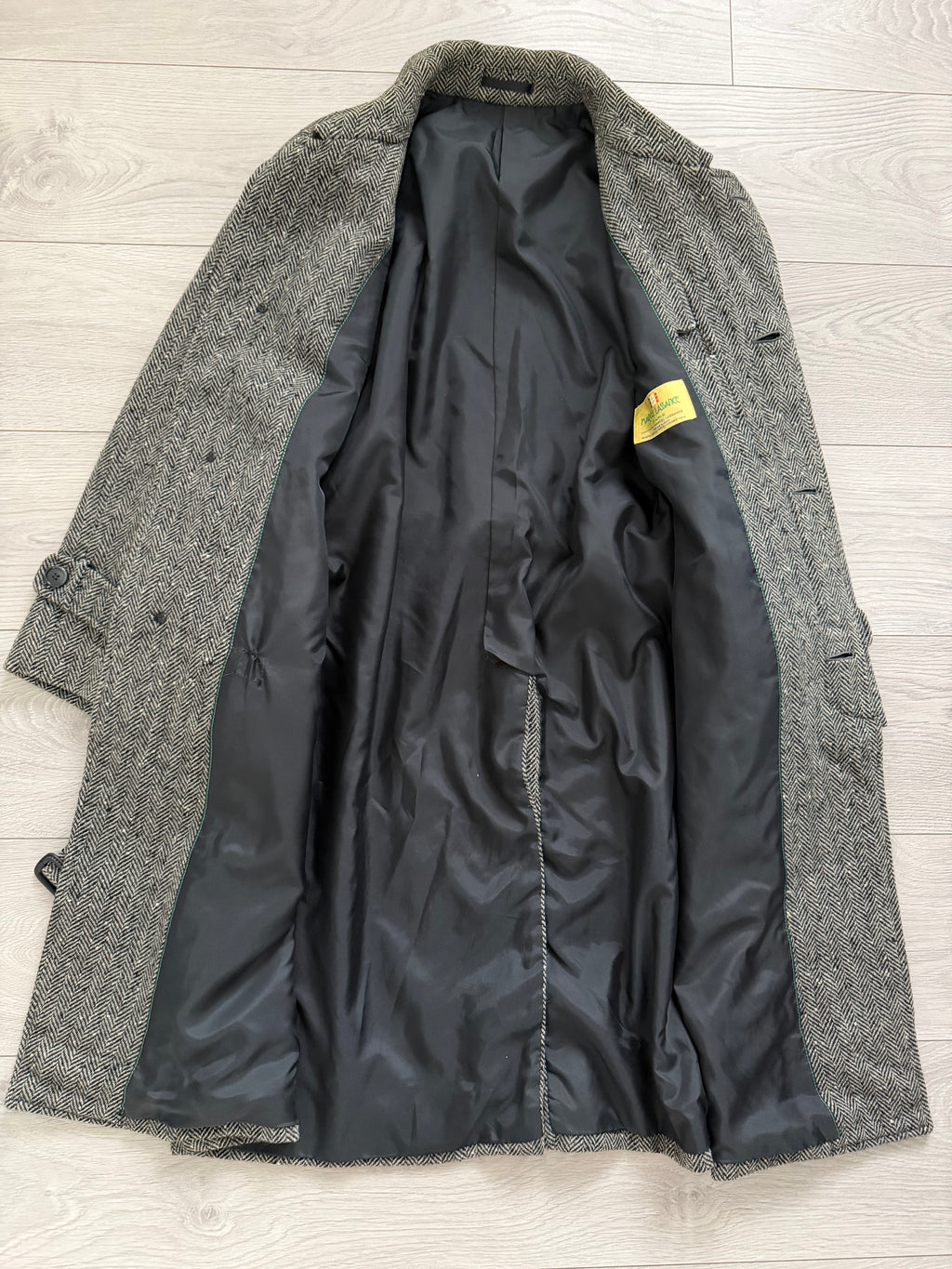 Marcel Lassance 1990s Herringbone Wool Belted Coat - Size S