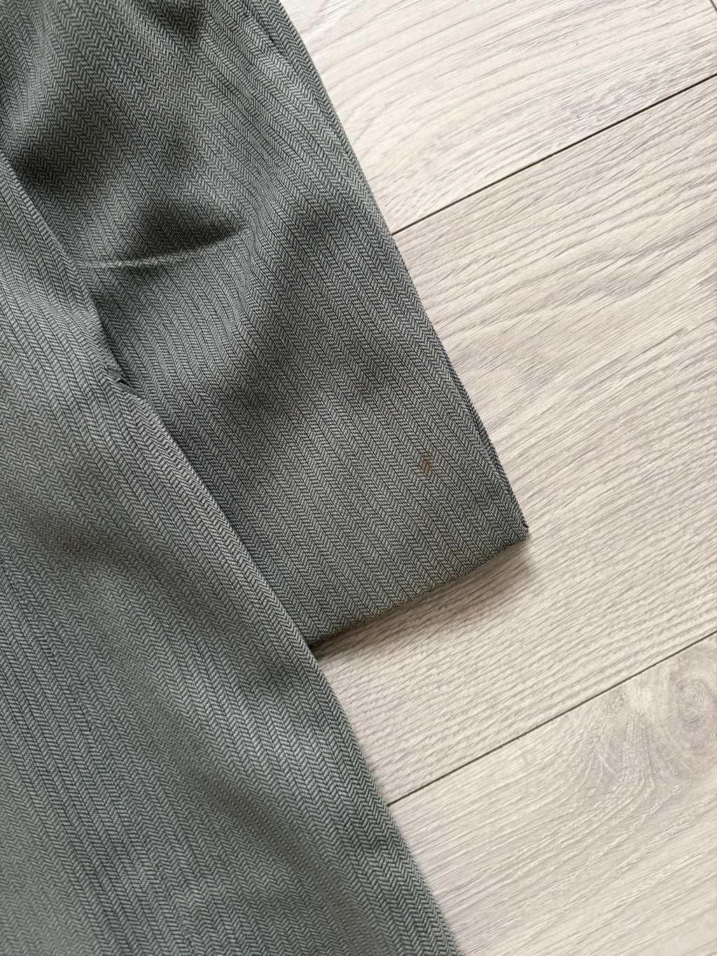 Giorgio Armani 1980s Peaked Lapel Double Breasted Herringbone Wool Sport Jacket Blazer Taupe Sage Green - Size S