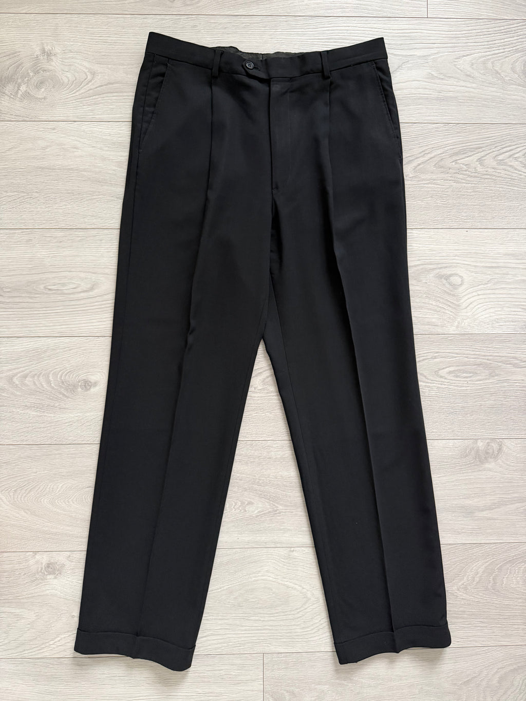 Giorgio Armani 1980s Pleated Draped Wool Pants Black - Size 35" Waist
