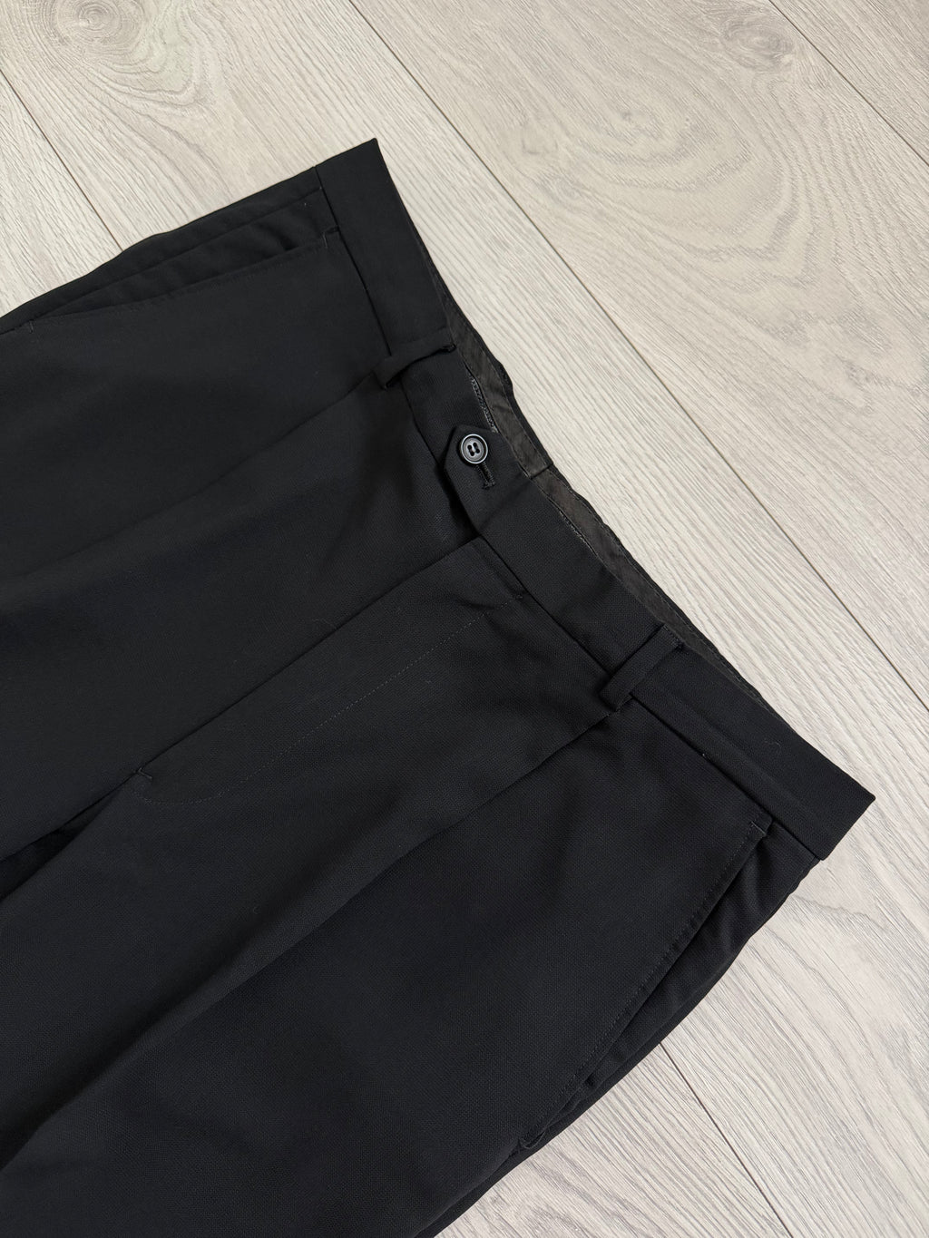 Giorgio Armani 1980s Pleated Draped Wool Pants Black - Size 35" Waist