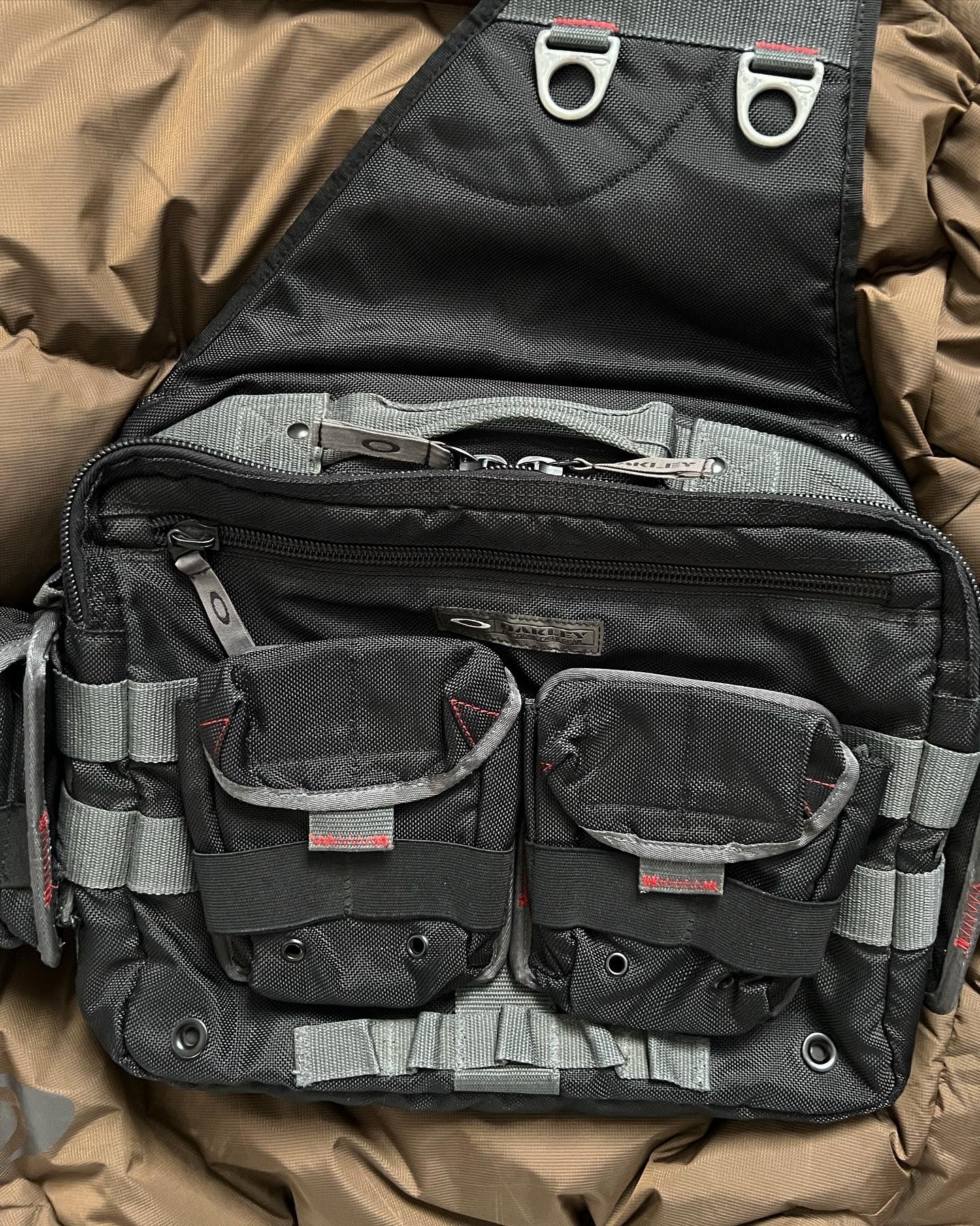 Oakley 2005 AP Tactical Sandgbag – NDWC0 Shop