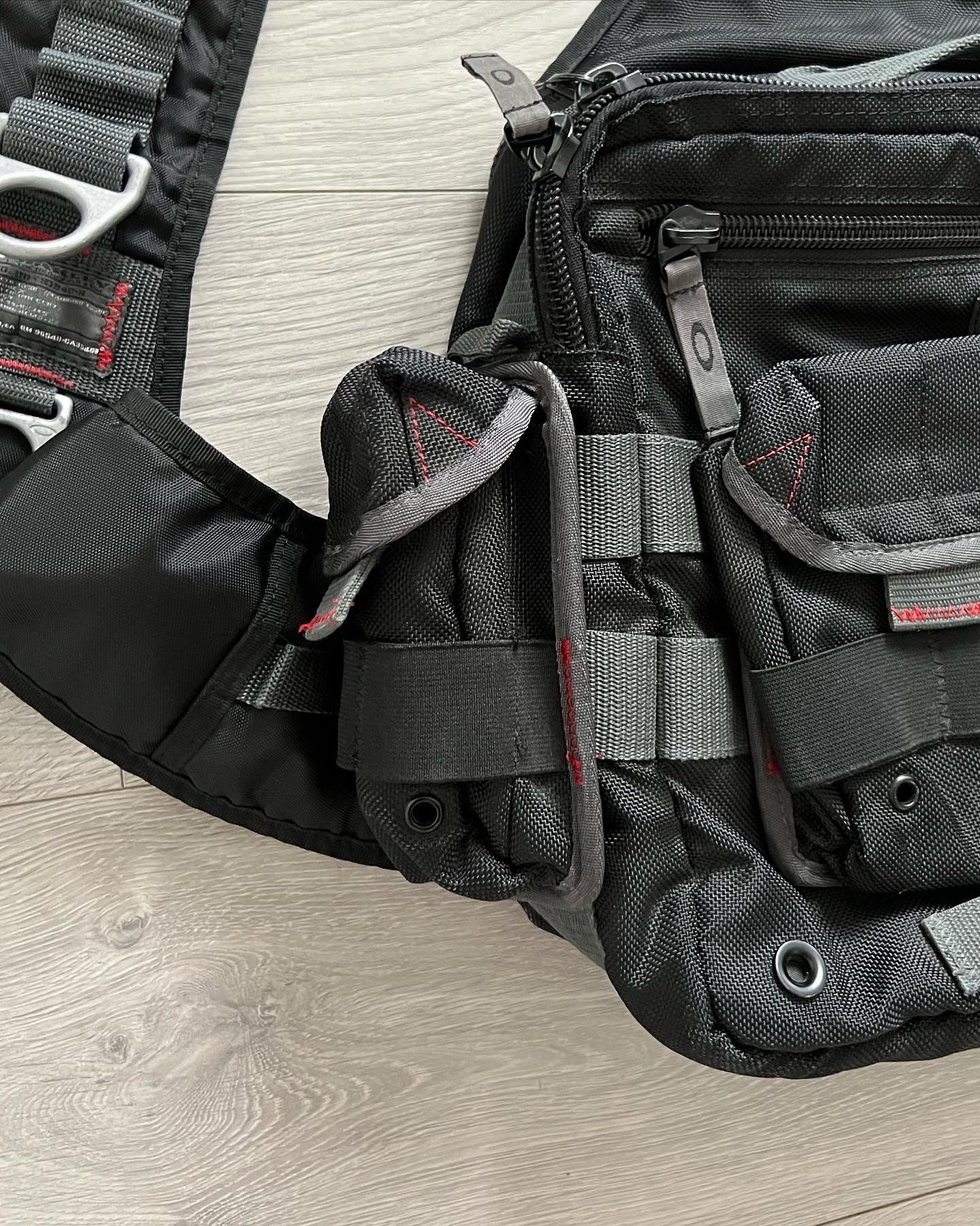 Oakley tactical bag hotsell