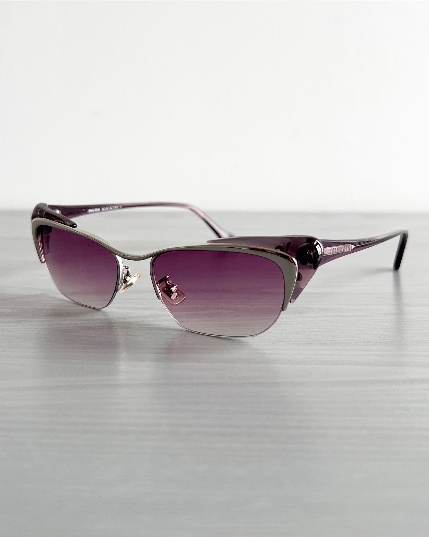 Miu Miu Y2K Gradient Purple Transluscent Sunglasses – NDWC0 Shop