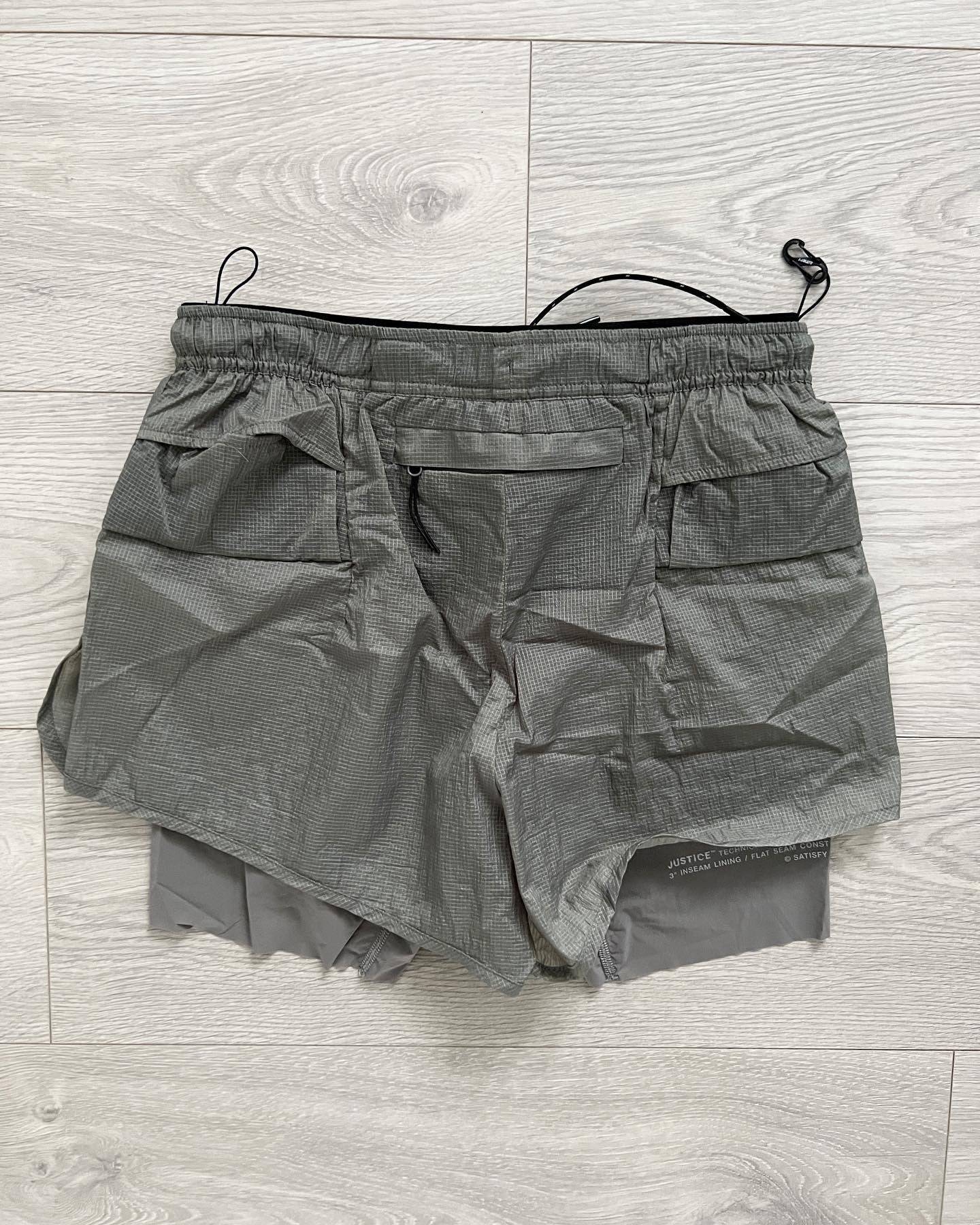 Satisfy Running 3” Rippy Trail Shorts in Steel - Size S – NDWC0 Shop