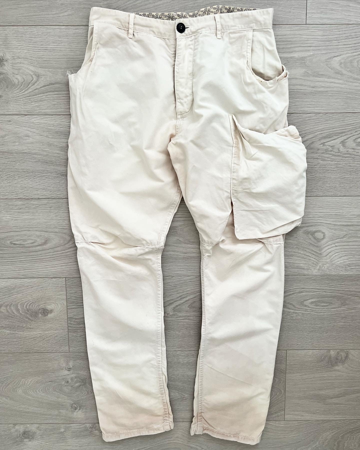 Vivienne Westwood Vintage 3D Cargo Pocket Pants - Size 30 – NDWC0 Shop